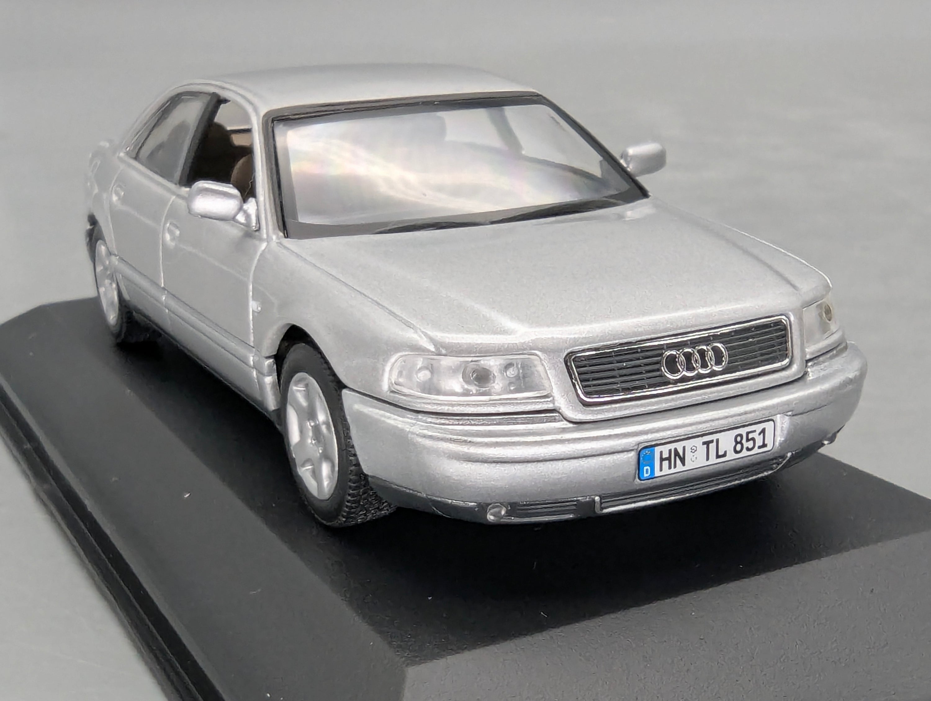 Model Cars 1:43 Minichamps Mercedes Benz SL65 AMG Black Series Silver with original packaging