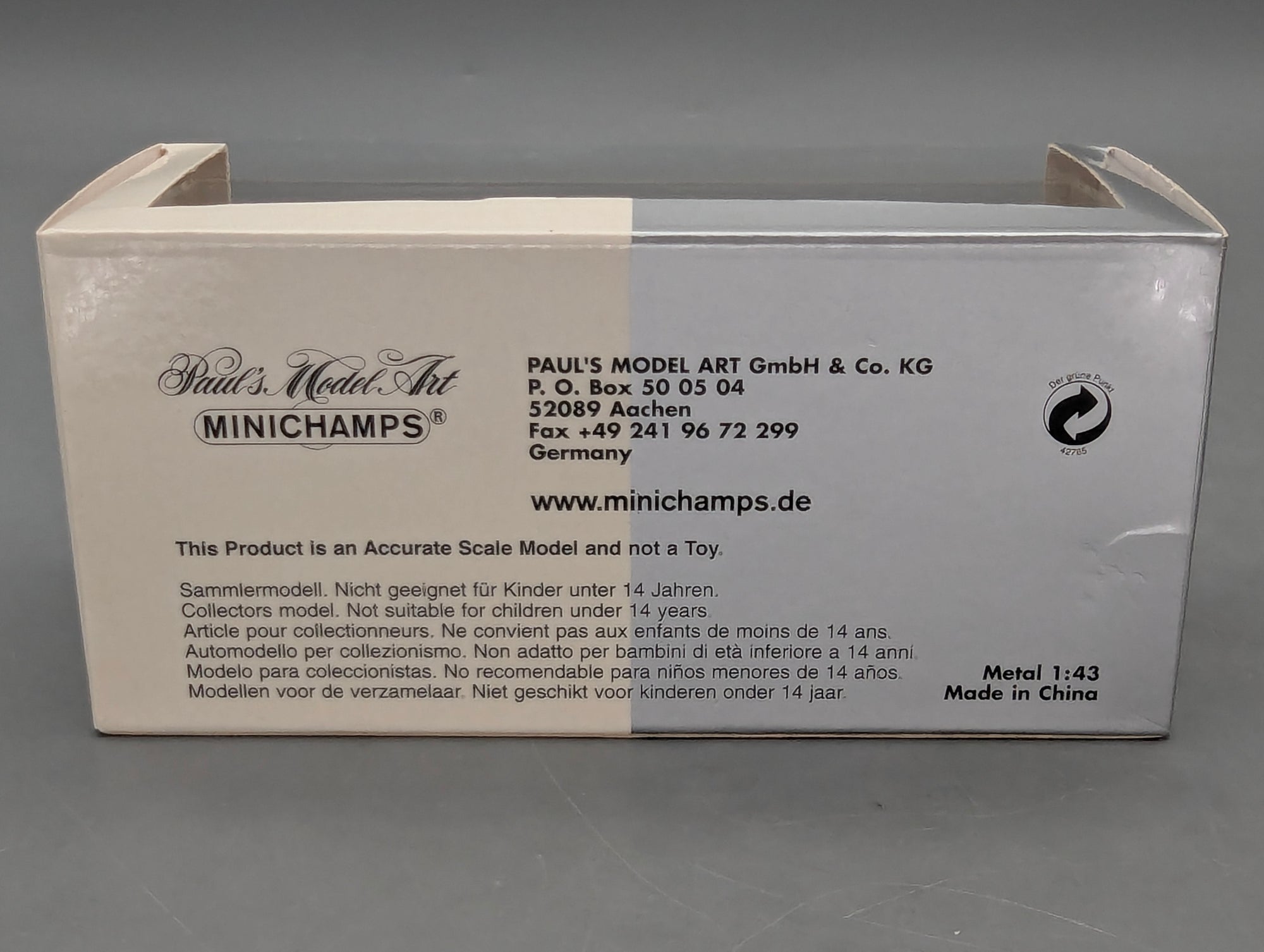Model Cars 1:43 Minichamps Mercedes Benz SL65 AMG Black Series Silver with original packaging
