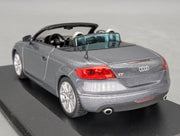 Model Cars 1:43 Minichamps Mercedes Benz SL65 AMG Black Series Silver with original packaging