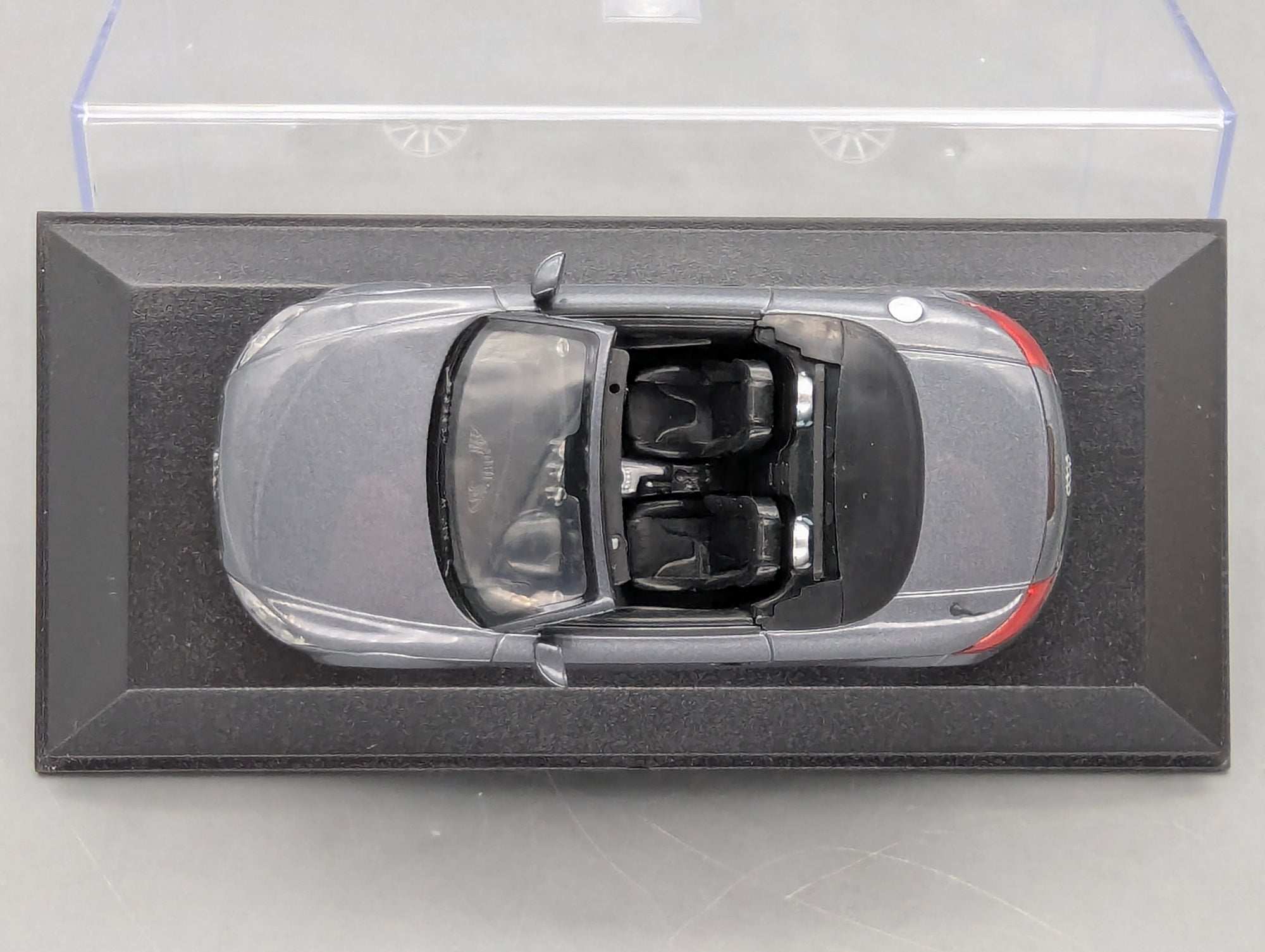 Model Cars 1:43 Minichamps Mercedes Benz SL65 AMG Black Series Silver with original packaging