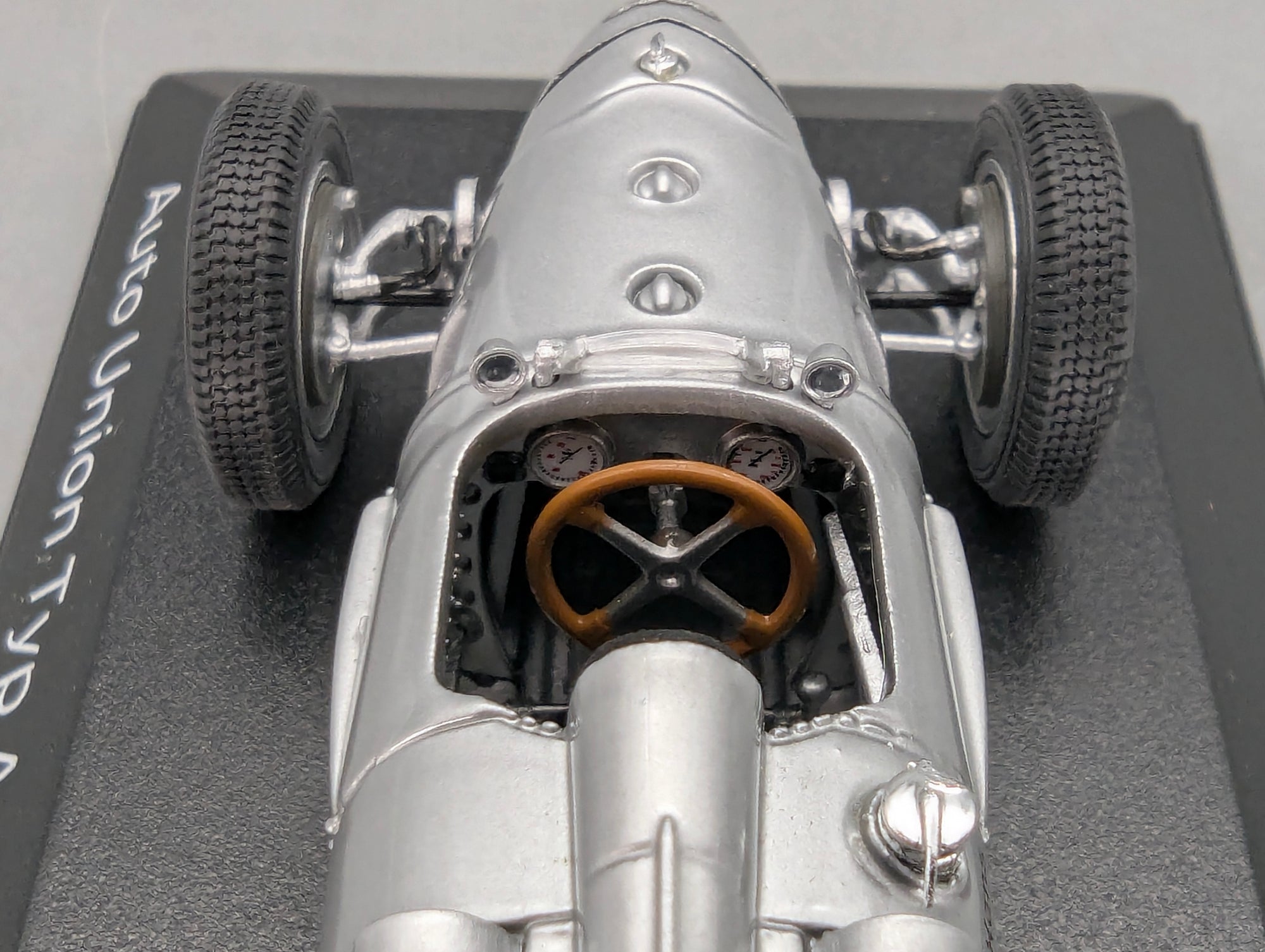 Modellautos 1:43 Minichamps Audi Auto Union Typ A 1934 Silber mit Dealer OVP