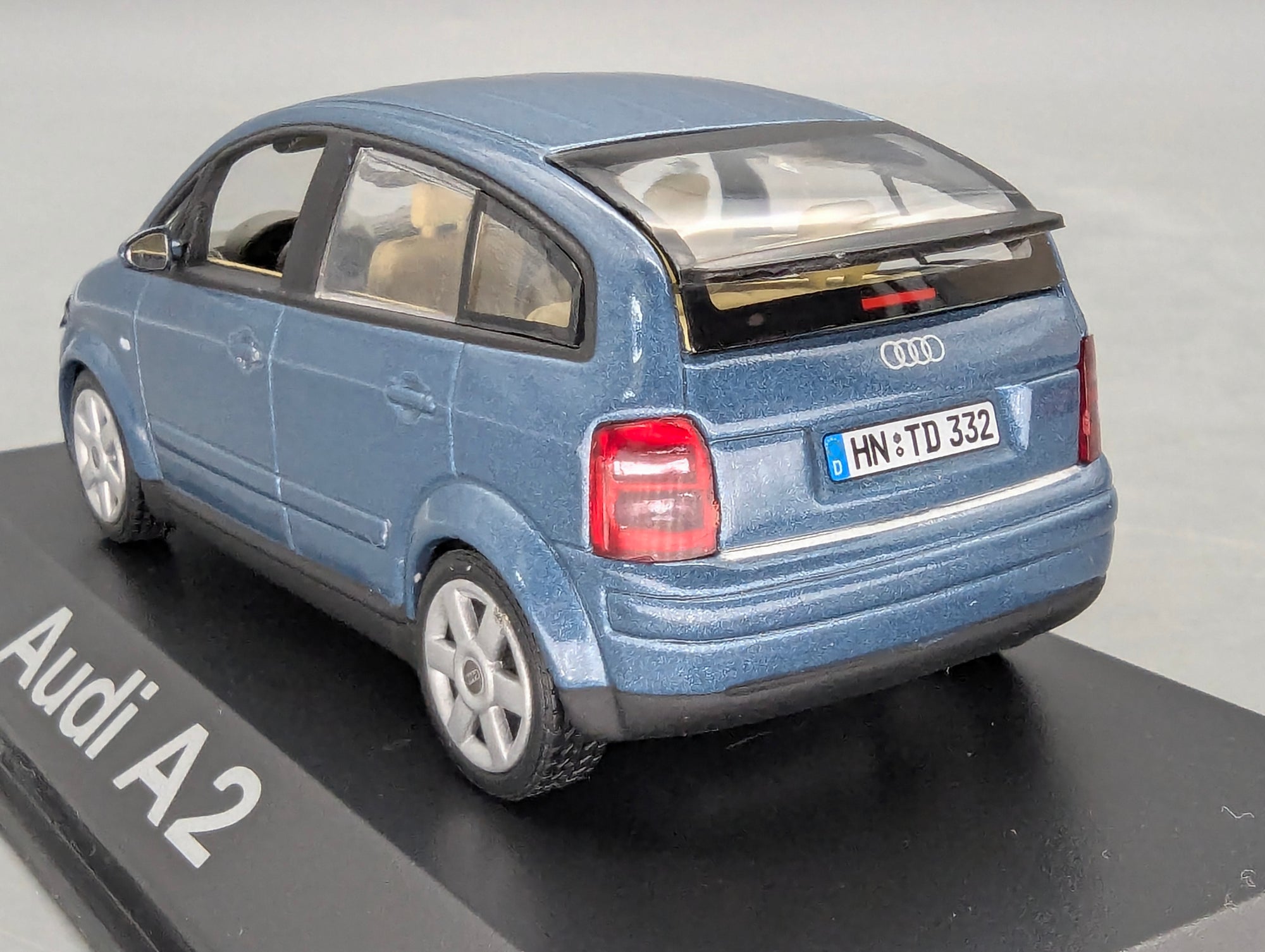 Model Cars 1:43 Minichamps Mercedes Benz SL65 AMG Black Series Silver with original packaging
