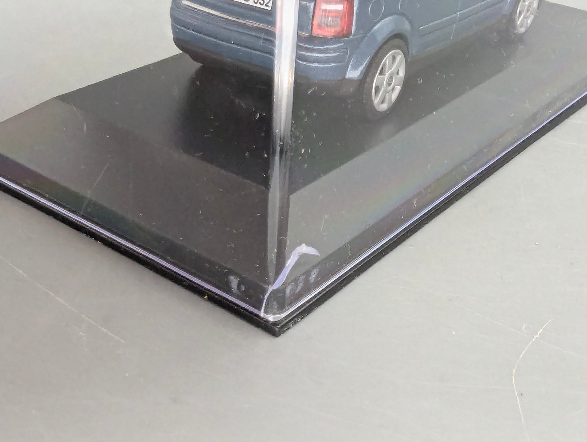 Model Cars 1:43 Minichamps Mercedes Benz SL65 AMG Black Series Silver with original packaging