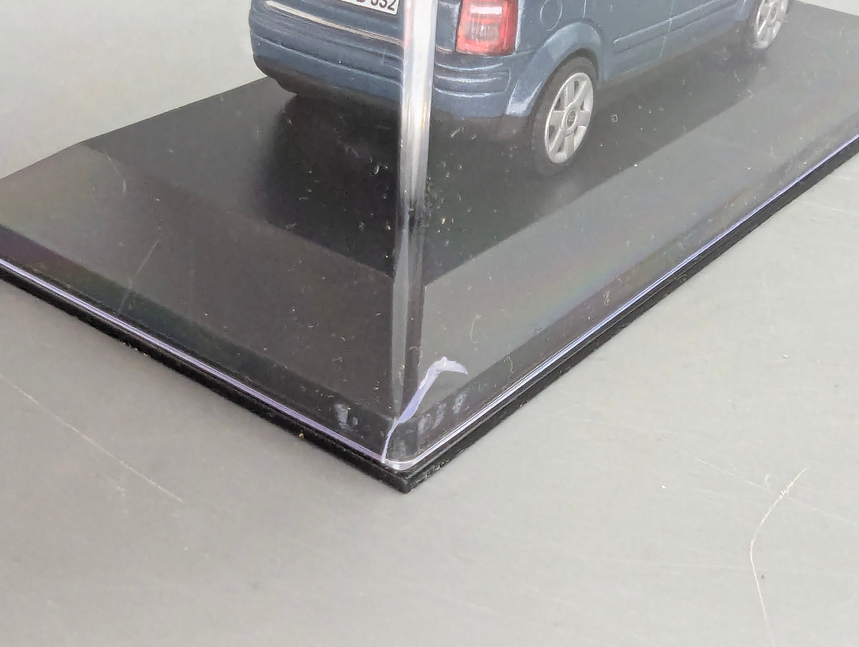 Model Cars 1:43 Minichamps Mercedes Benz SL65 AMG Black Series Silver with original packaging