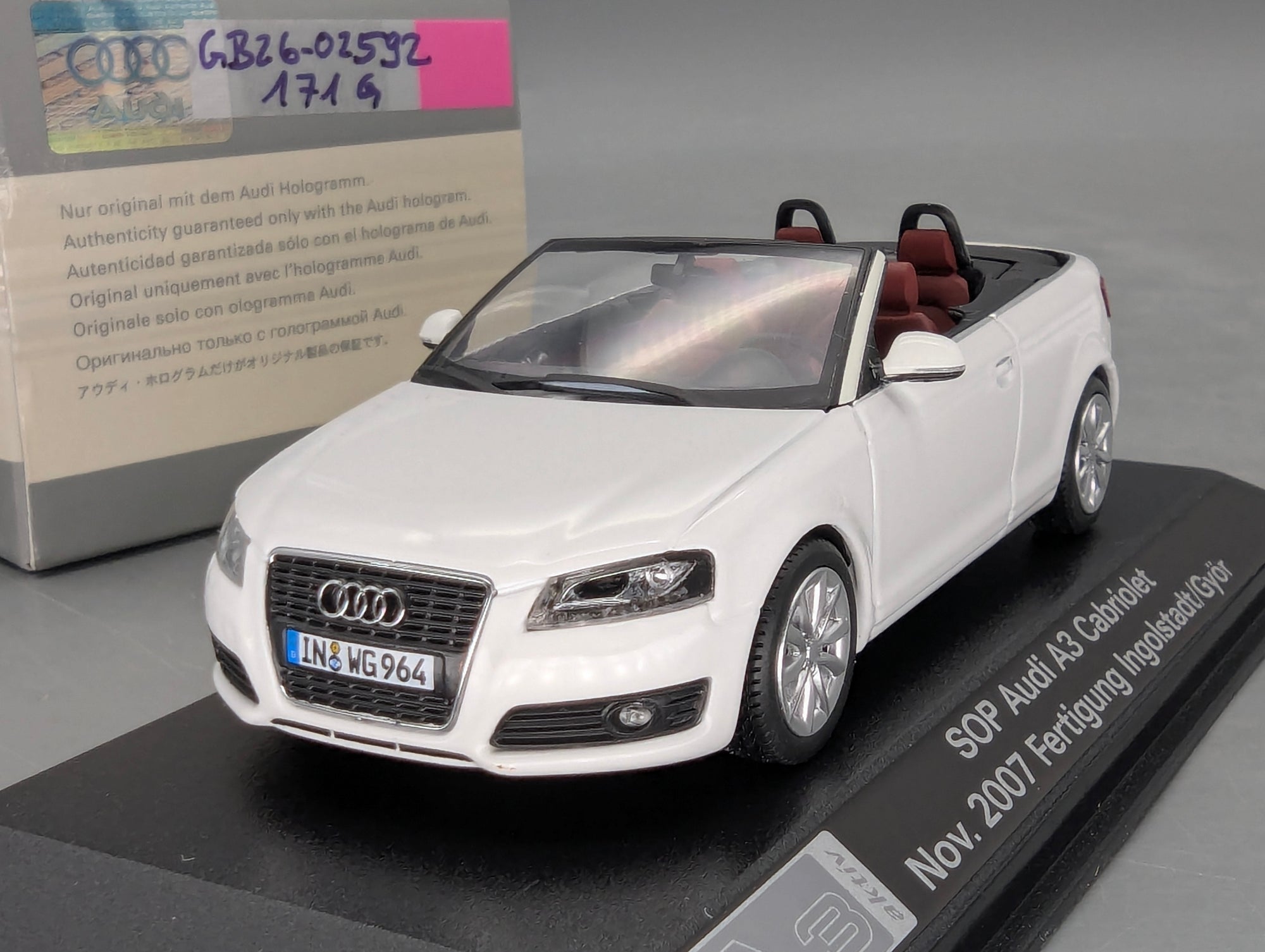 Modellautos 1:43 Minichamps Audi A3 Cabriolet 2007 Weiiß mit Dealer OVP
