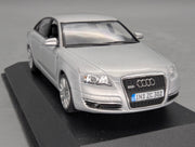 Modellautos 1:43 Minichamps Audi A6 Eissilber Metallic mit Dealer OVP