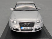 Modellautos 1:43 Minichamps Audi A6 Eissilber Metallic mit Dealer OVP