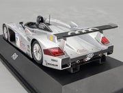 Modellautos 1:43 Minichamps Audi R8 24h Le Mans 2000 Silber #7 mit Dealer OVP