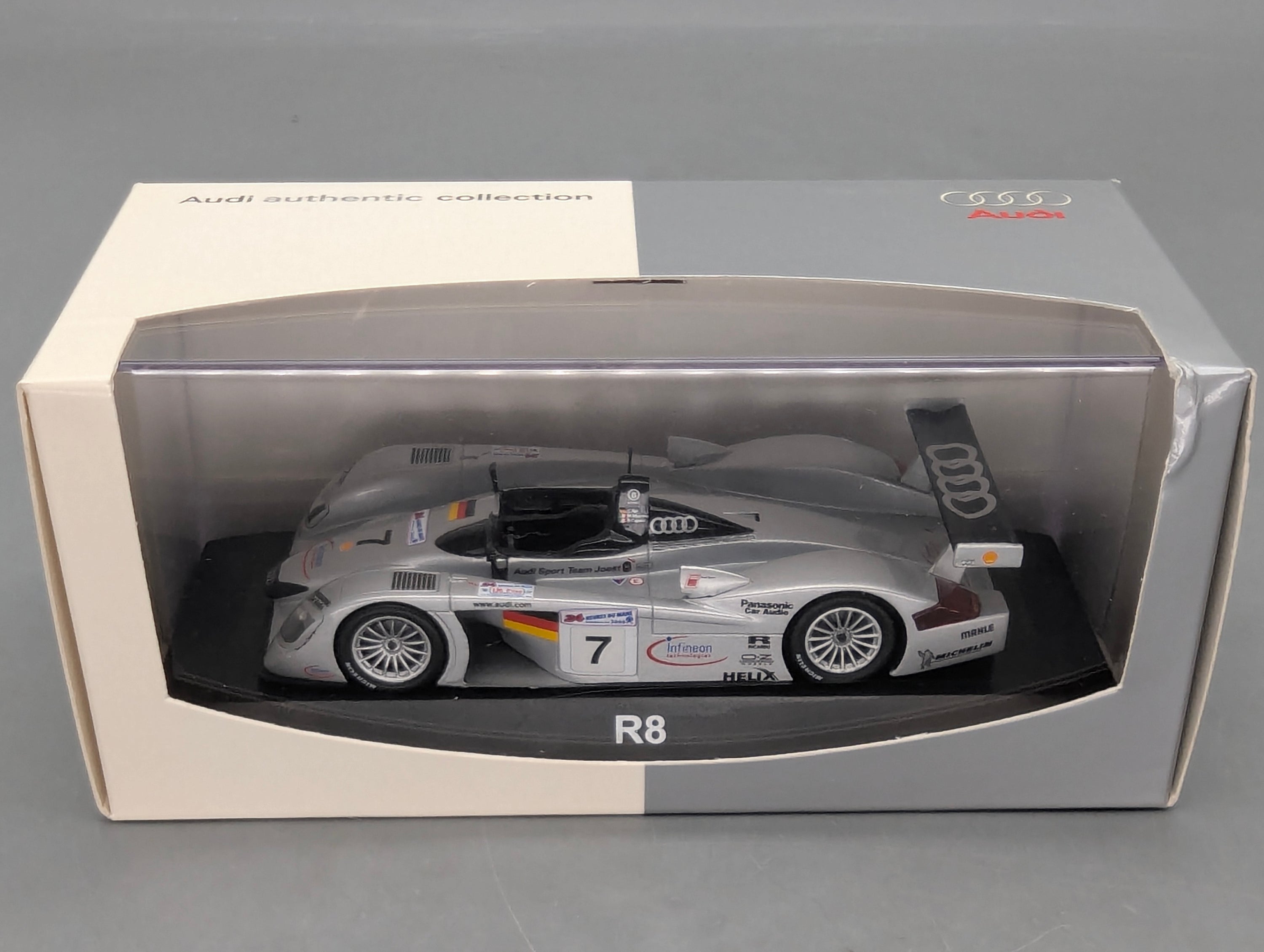 Modellautos 1:43 Minichamps Audi R8 24h Le Mans 2000 Silber #7 mit Dealer OVP