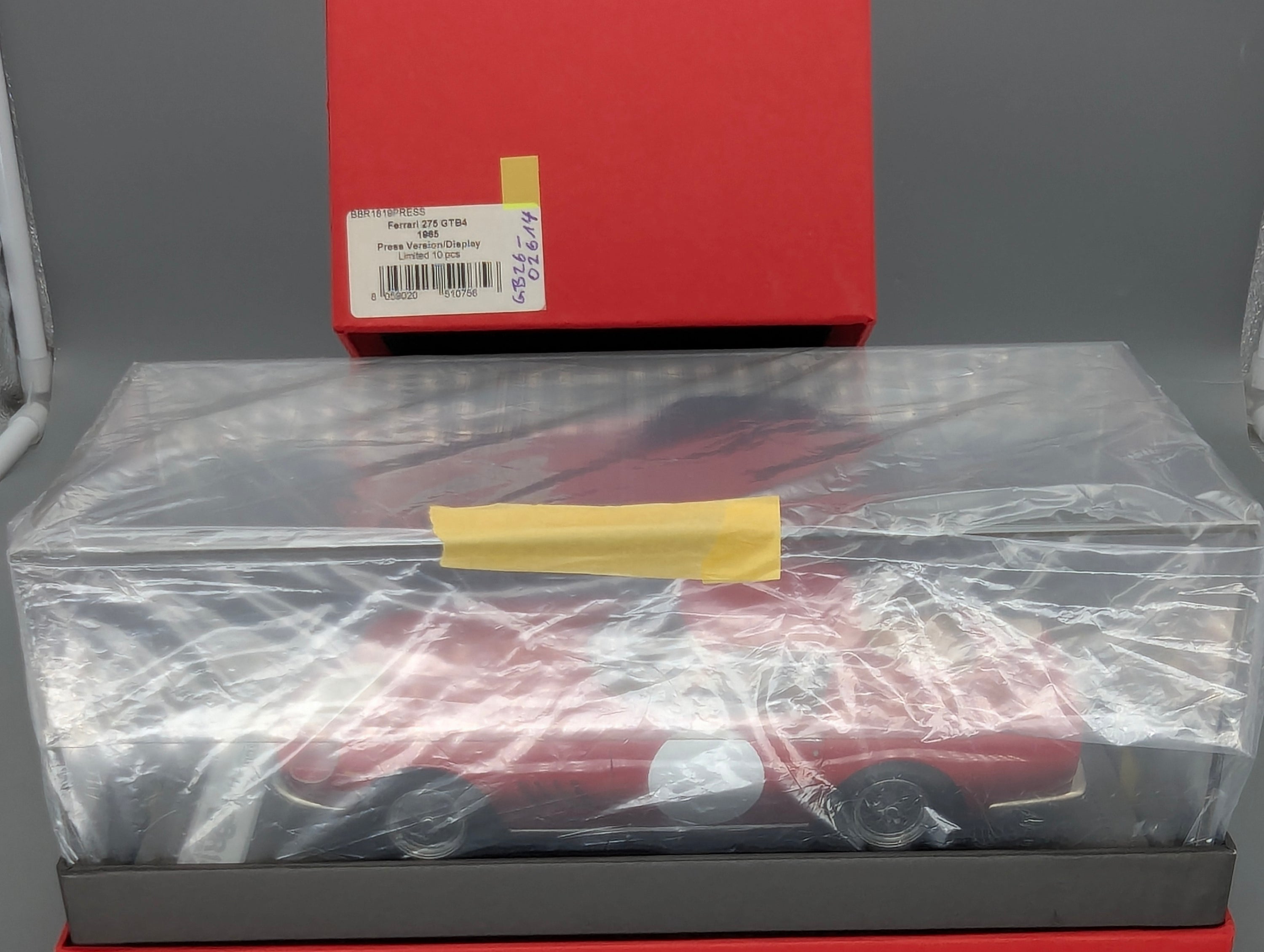 Modellautos 1:18 BBR Ferrari 275 GTB 1966 Press Version Ltd 10/10 Lederplatte Vitrine OVP