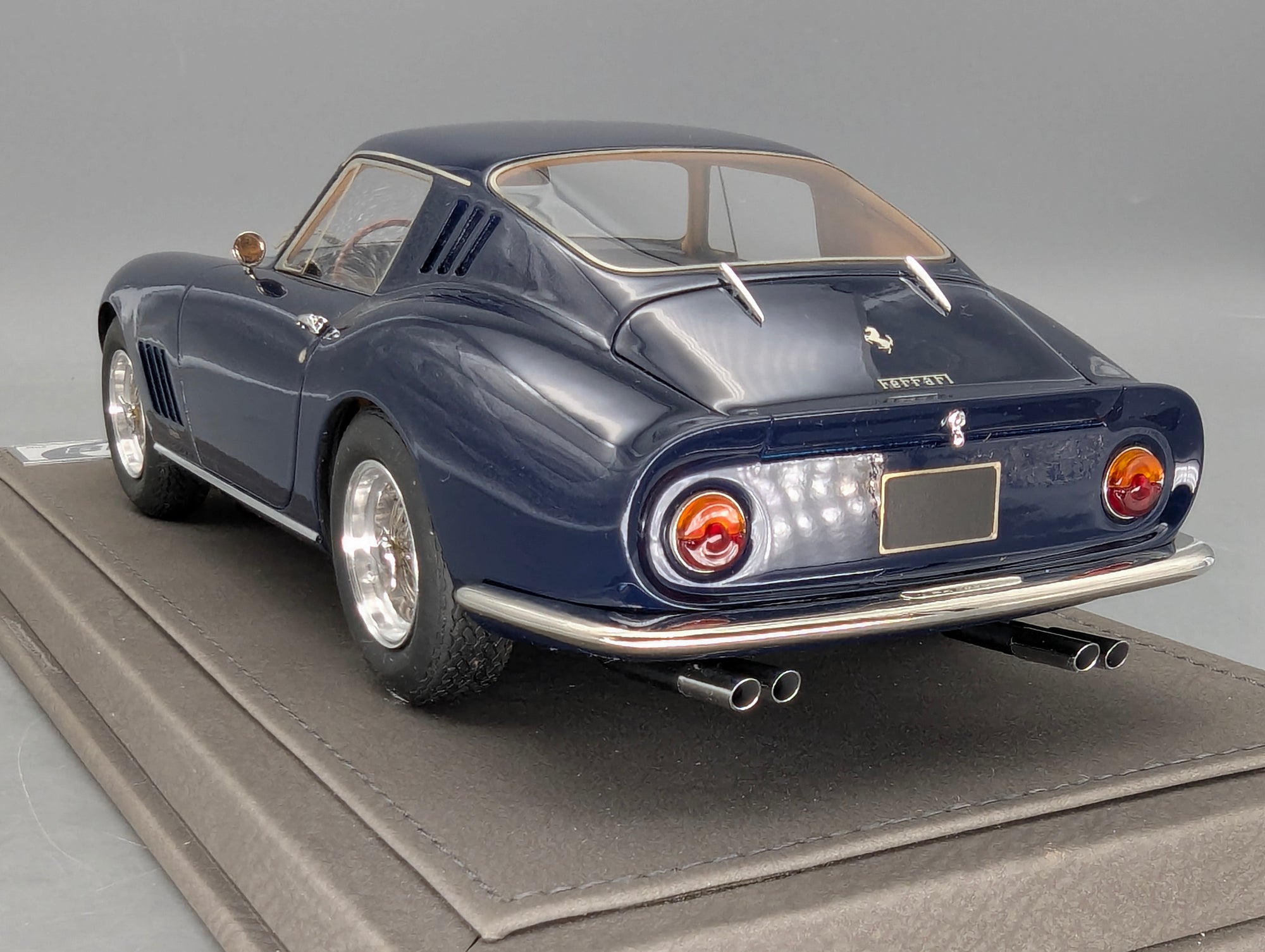 Modellautos 1:18 BBR Ferrari 275 GTB4 1966 Dark Blue Ltd 01/10 Lederplatte Vitrine OVP