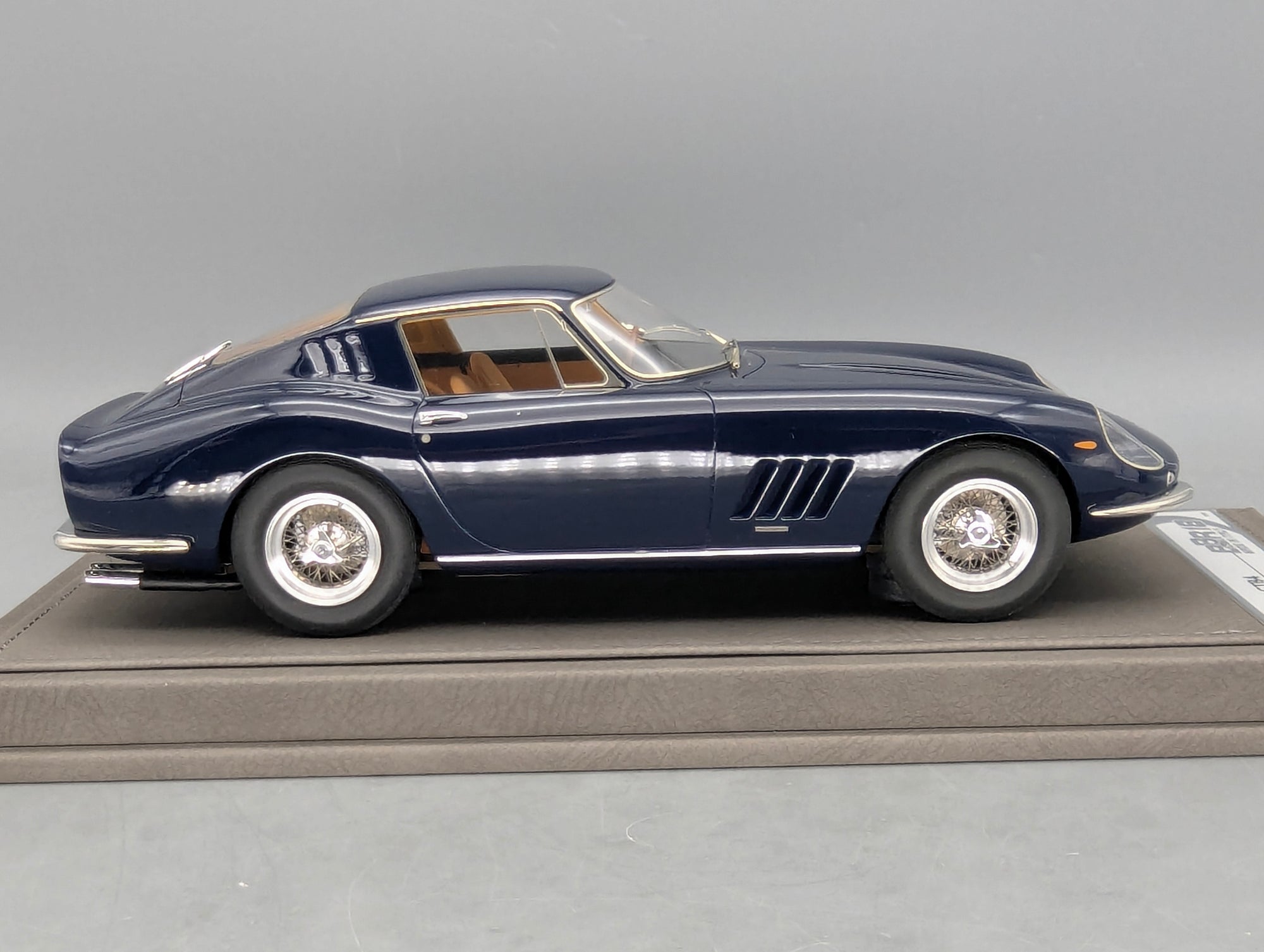 Modellautos 1:18 BBR Ferrari 275 GTB4 1966 Dark Blue Ltd 01/10 Lederplatte Vitrine OVP