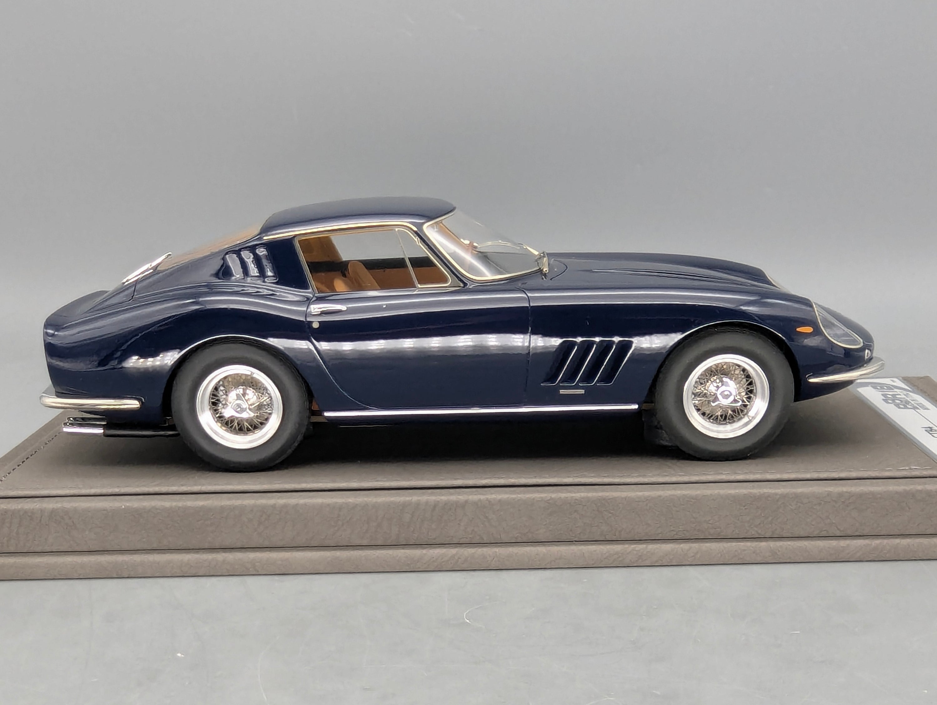 Modellautos 1:18 BBR Ferrari 275 GTB4 1966 Dark Blue Ltd 01/10 Lederplatte Vitrine OVP