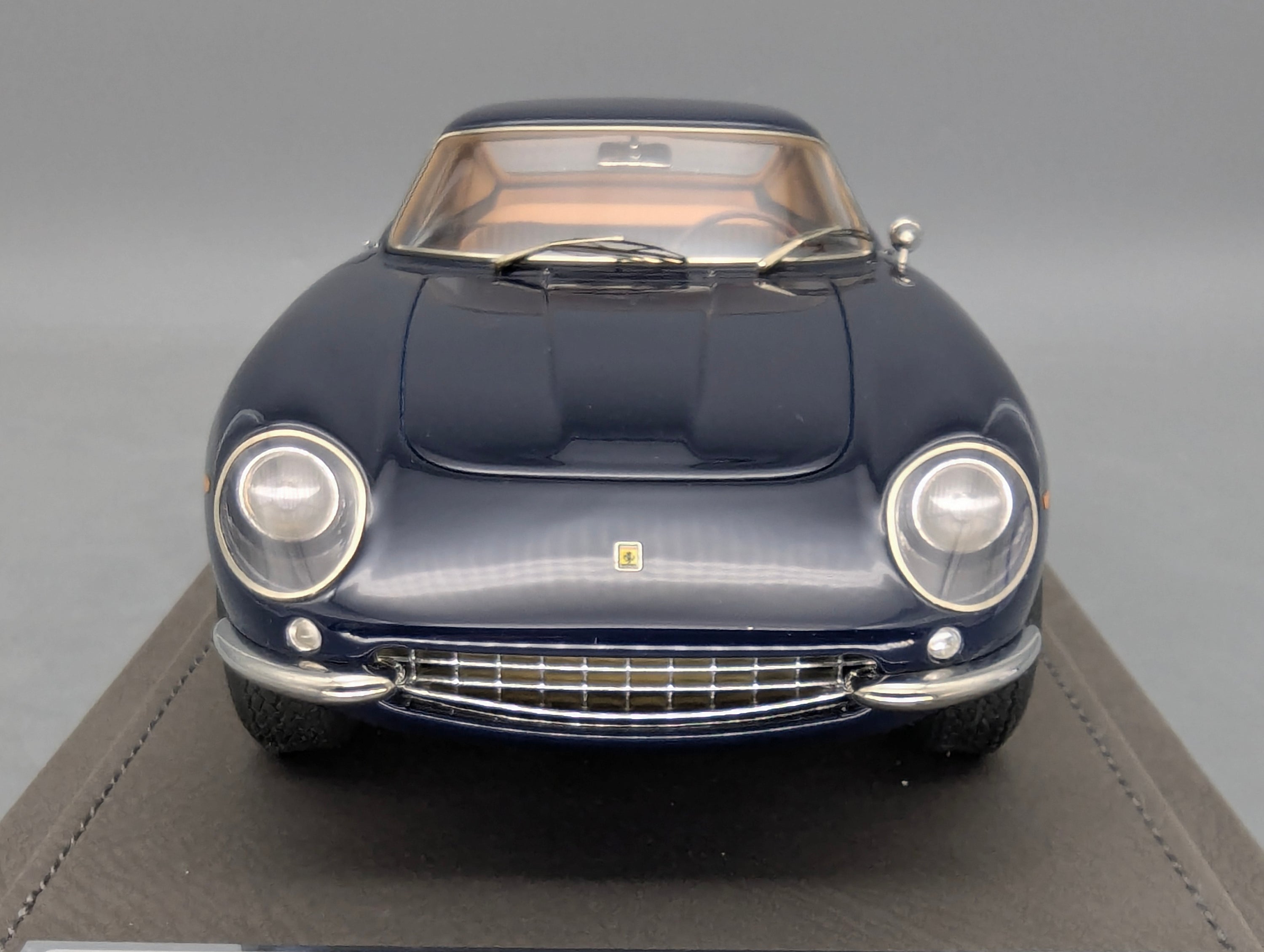 Modellautos 1:18 BBR Ferrari 275 GTB4 1966 Dark Blue Ltd 01/10 Lederplatte Vitrine OVP