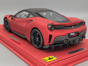 Modellautos 1:18 BBR Ferrari 488 Pista Soft Red Ltd 05/05 mit Lederplatte Vitrine OVP