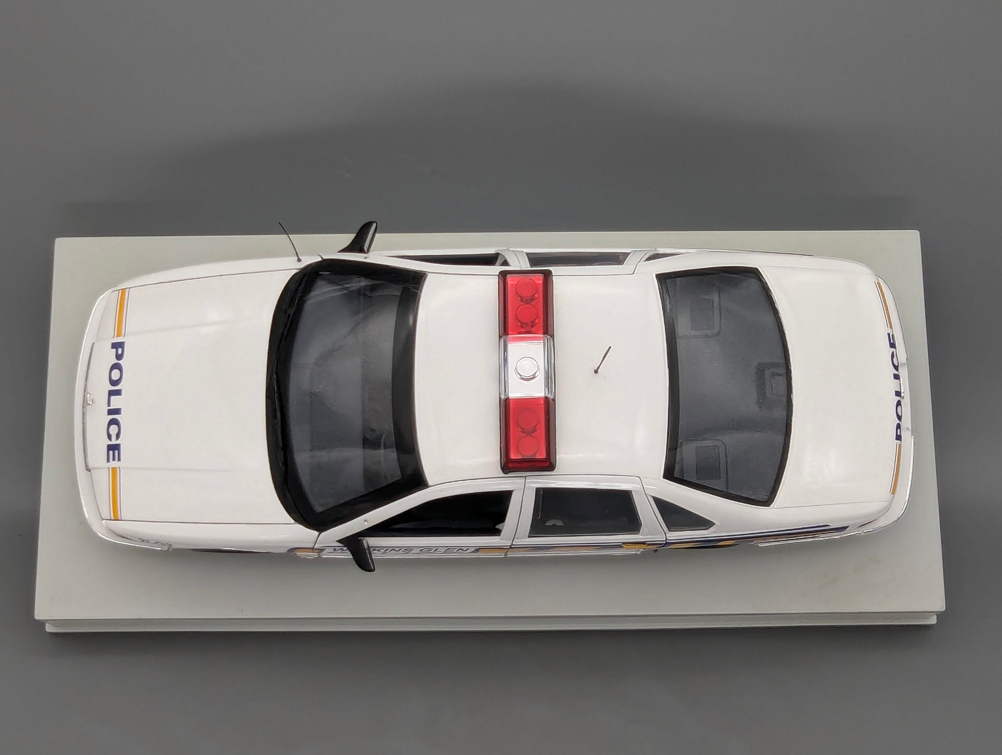 Modellautos 1:18 UT Models 21028 Chevrolet Caprice Watkins Glen Police mit OVP