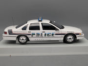 Modellautos 1:18 UT Models 21053 Chevrolet Caprice Asheville Police Car mit OVP