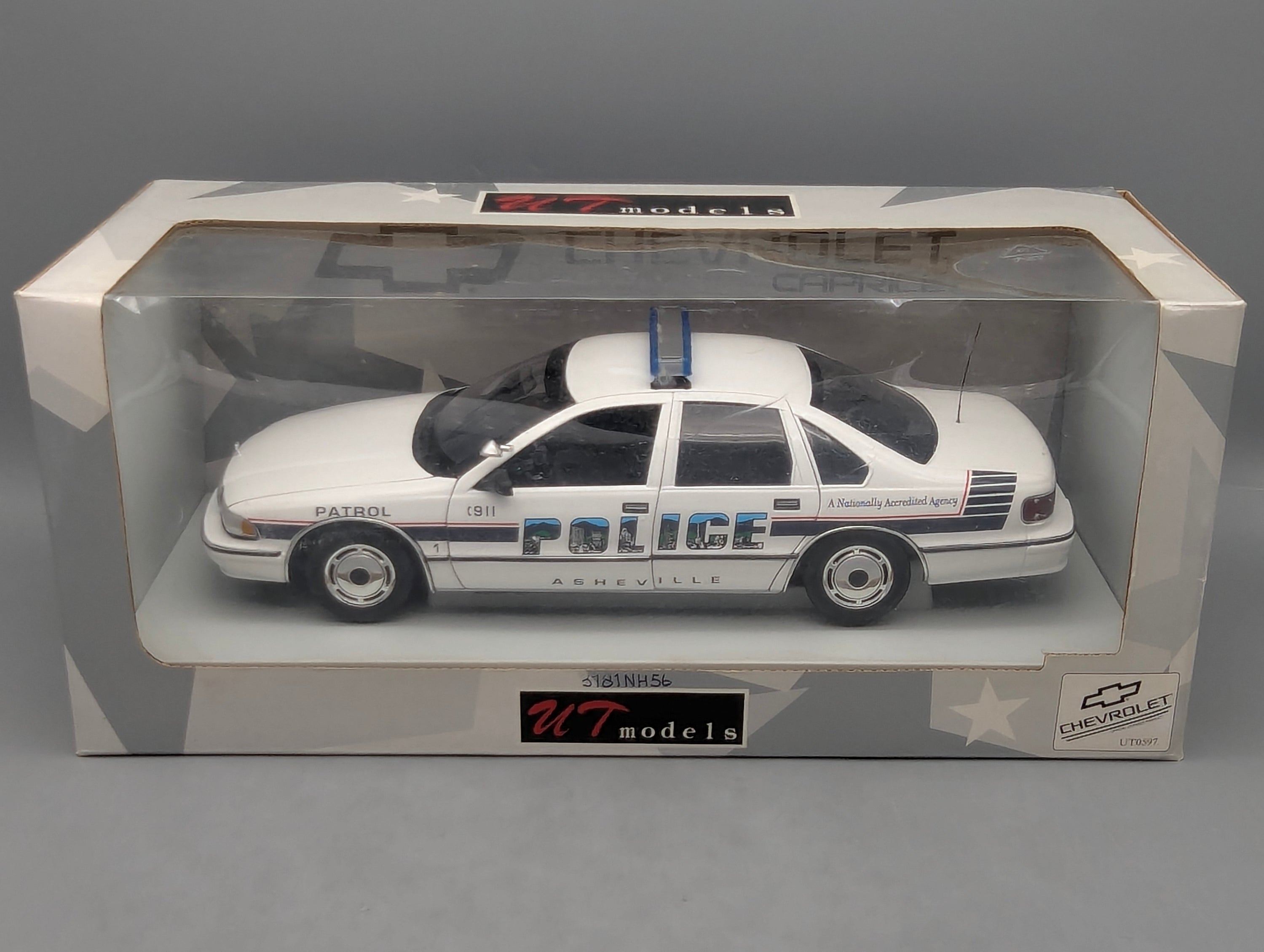 Modellautos 1:18 UT Models 21053 Chevrolet Caprice Asheville Police Car mit OVP
