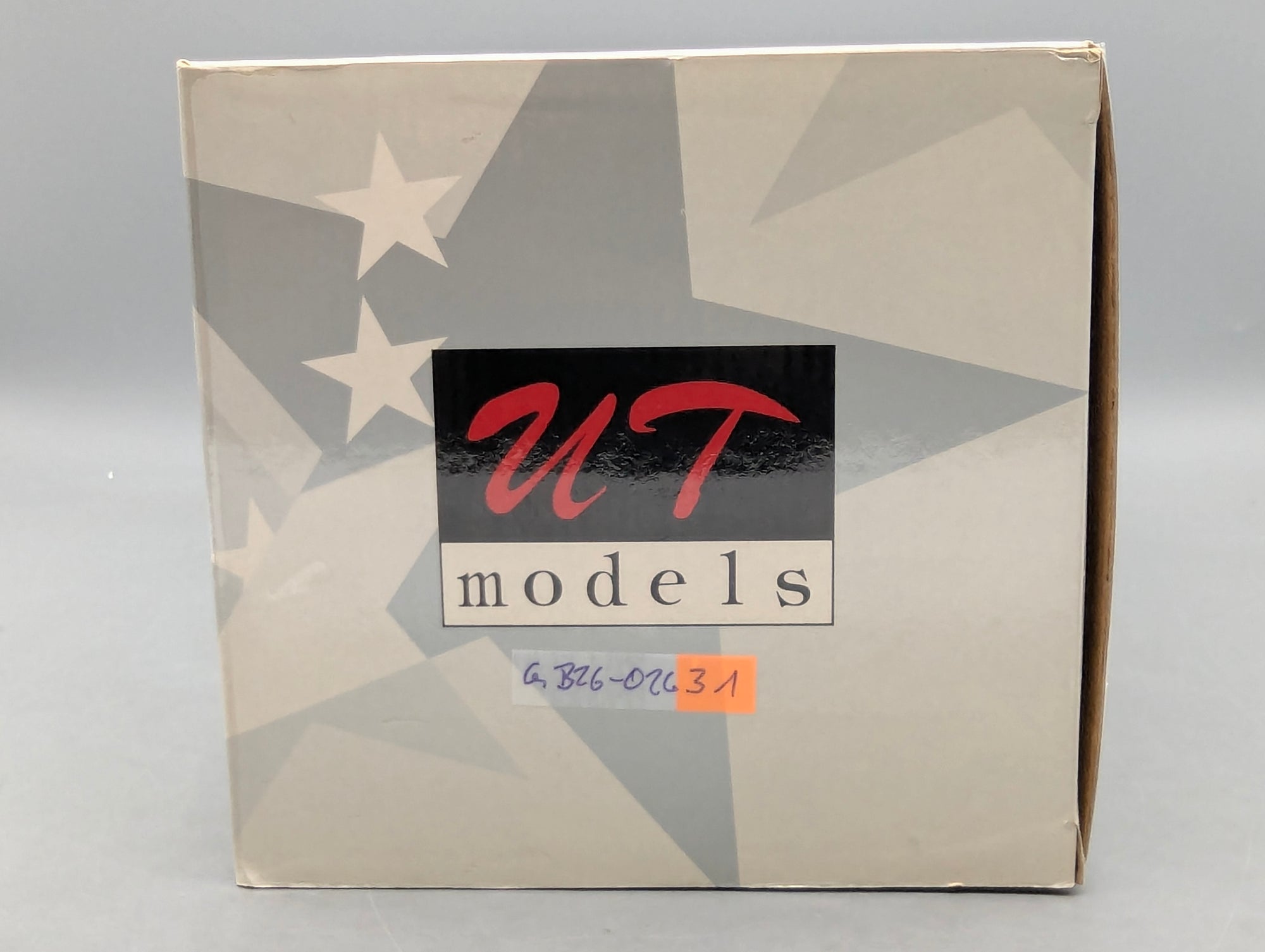 Modellautos 1:18 UT Models 21053 Chevrolet Caprice Asheville Police Car mit OVP