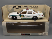 Modellautos 1:18 UT Models 21024 Chevrolet Caprice Metro Dade Police Car mit OVP