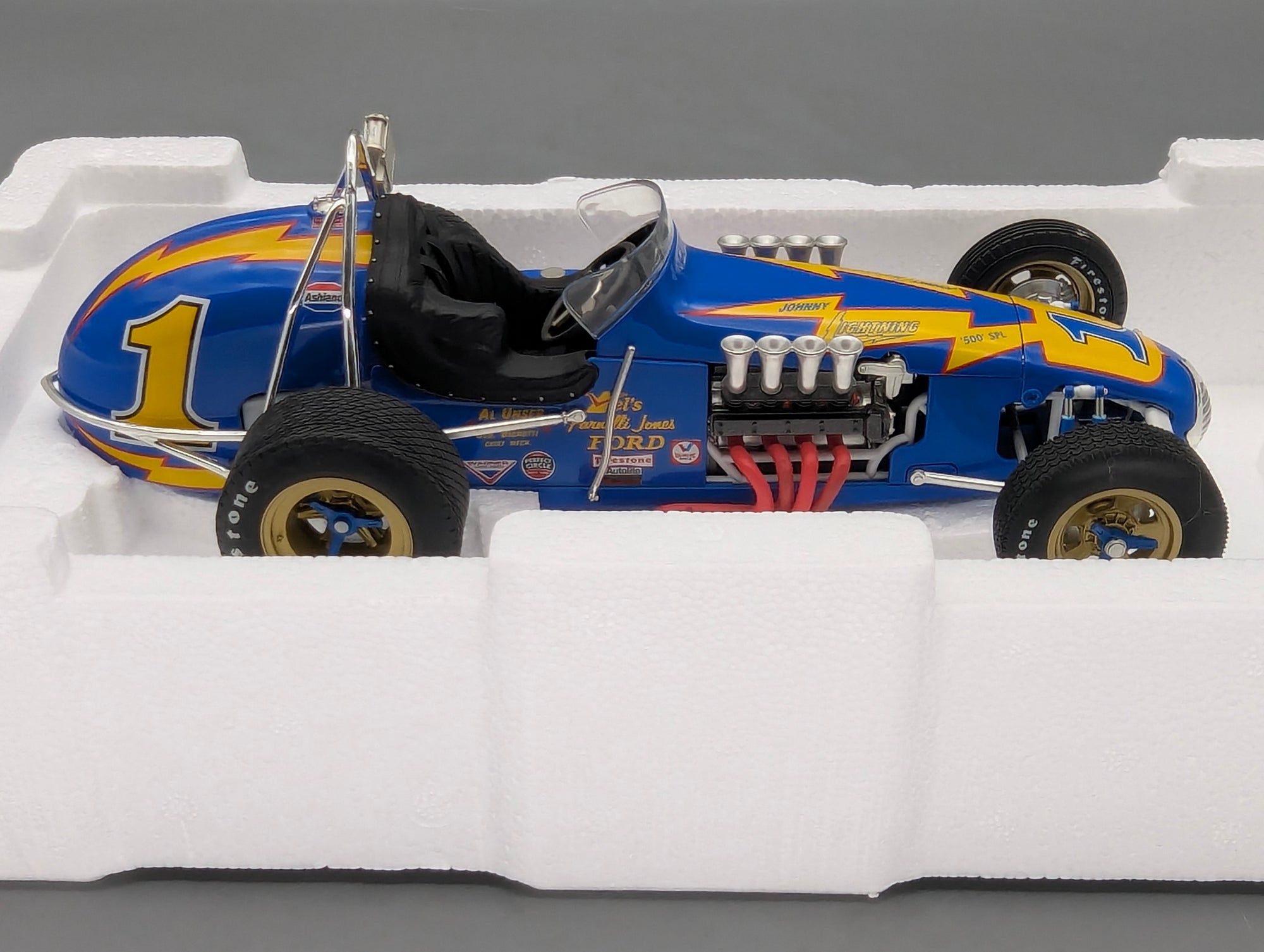 Modellautos 1:18 GMP 7626 Ford Special Dirt Champ #1 Al Unser mit OVP
