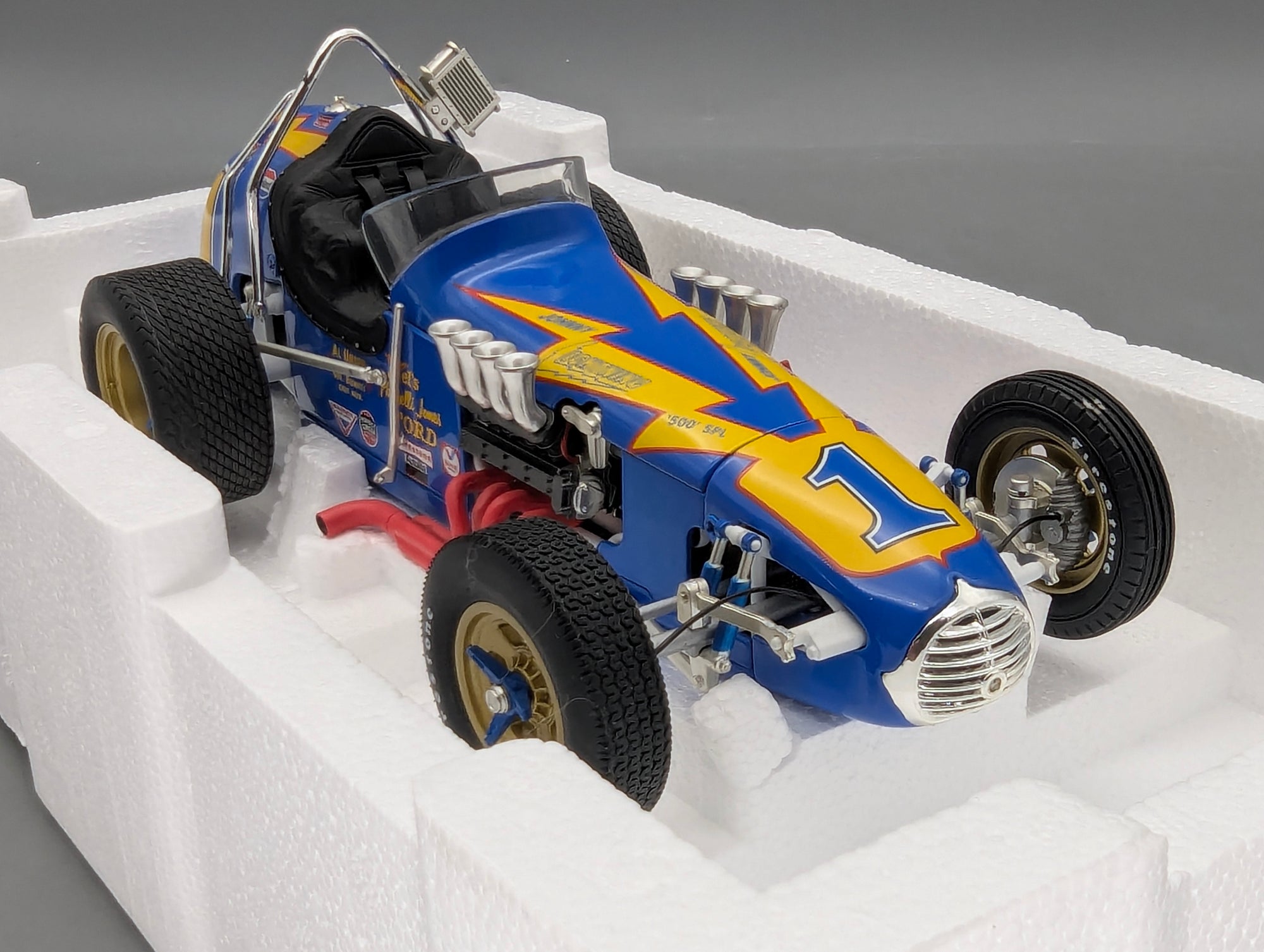 Modellautos 1:18 GMP 7626 Ford Special Dirt Champ #1 Al Unser mit OVP