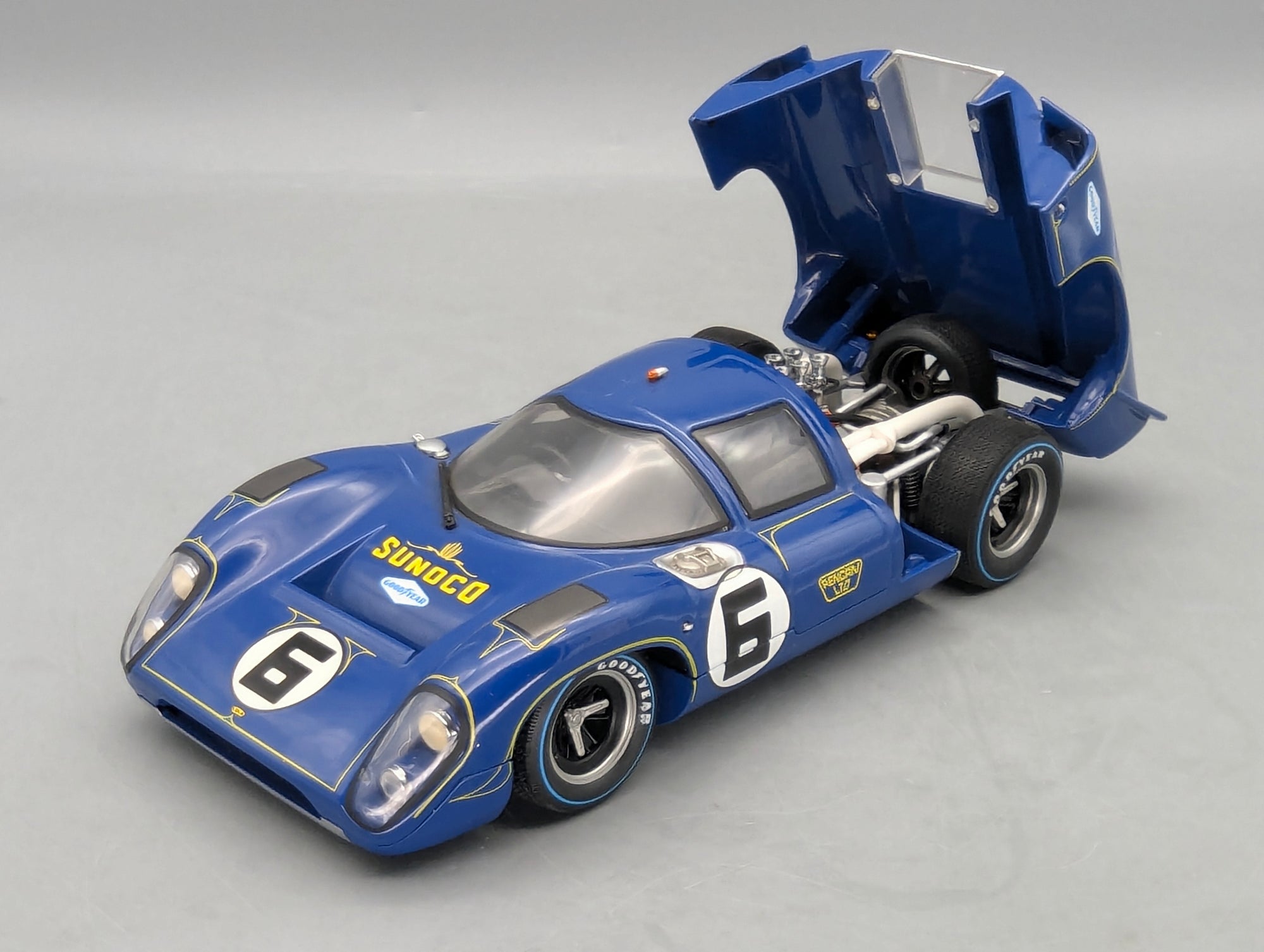 Coches en miniatura 1:43 Minichamps Mercedes Benz SL65 AMG Black Series Plata con embalaje original