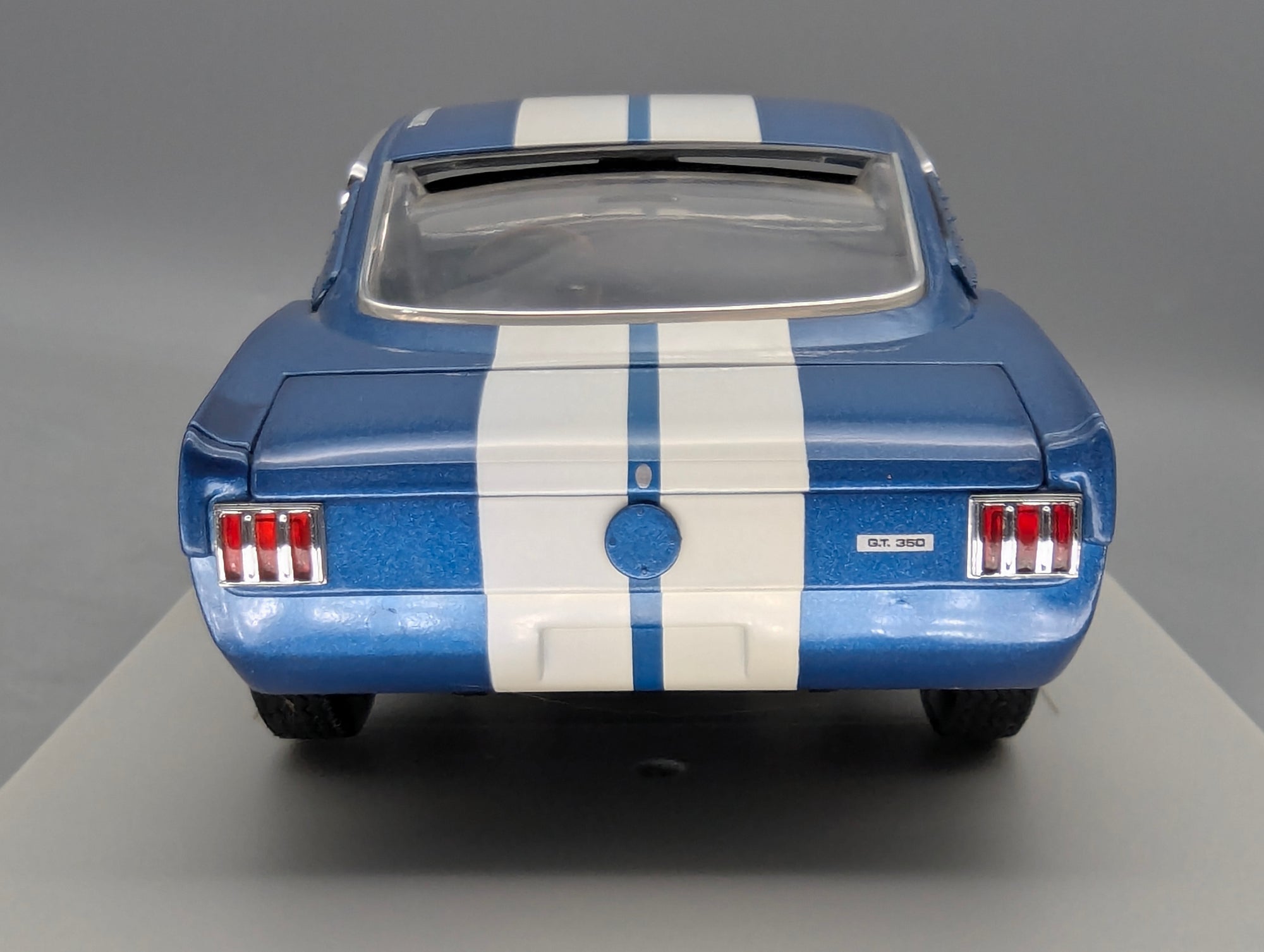 Modellautos 1:18 GMP 1101 Ford Shelby Mustang G.T. 350 R #11B Donohue mit OVP