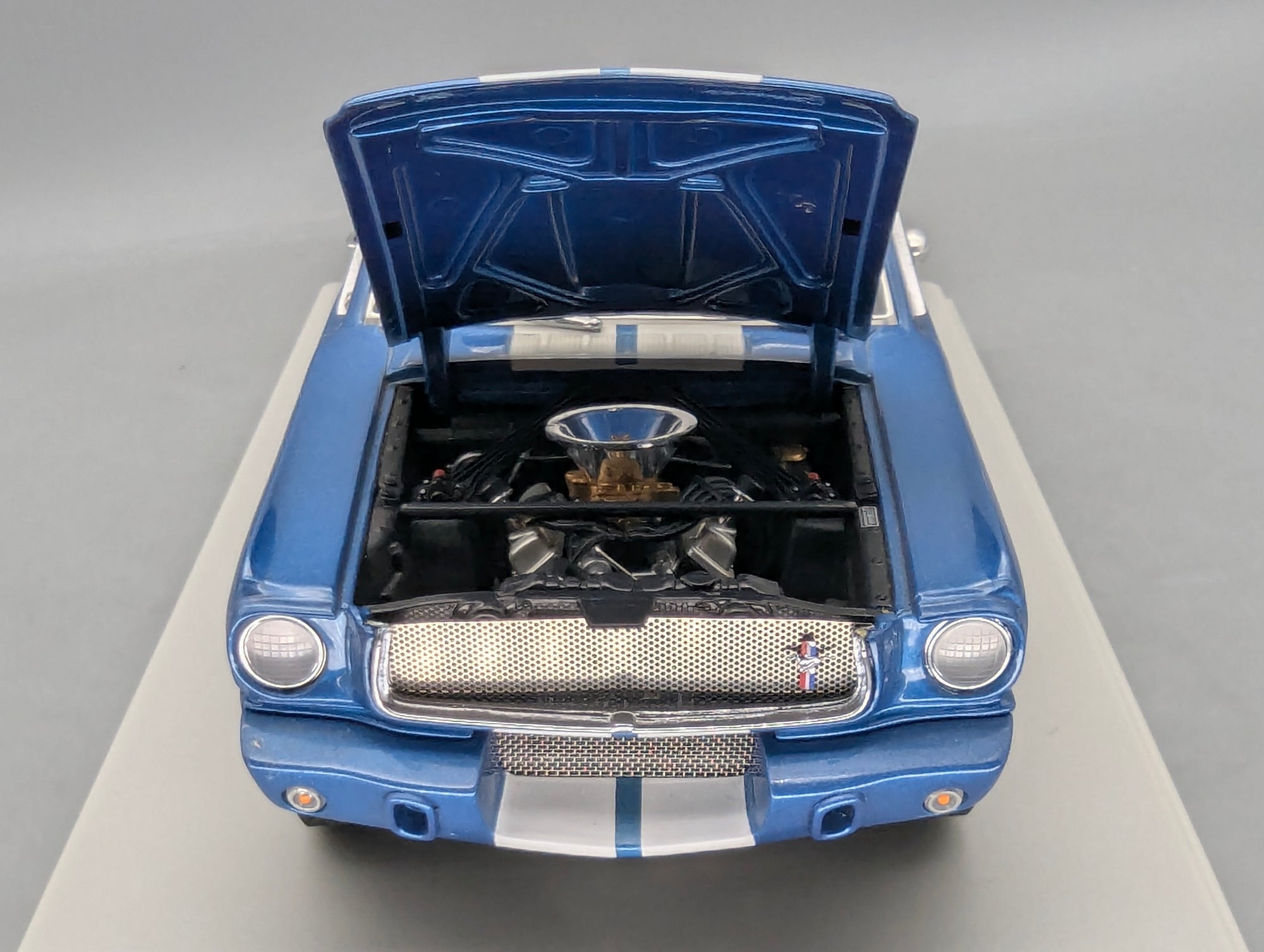 Modellautos 1:18 GMP 1101 Ford Shelby Mustang G.T. 350 R #11B Donohue mit OVP