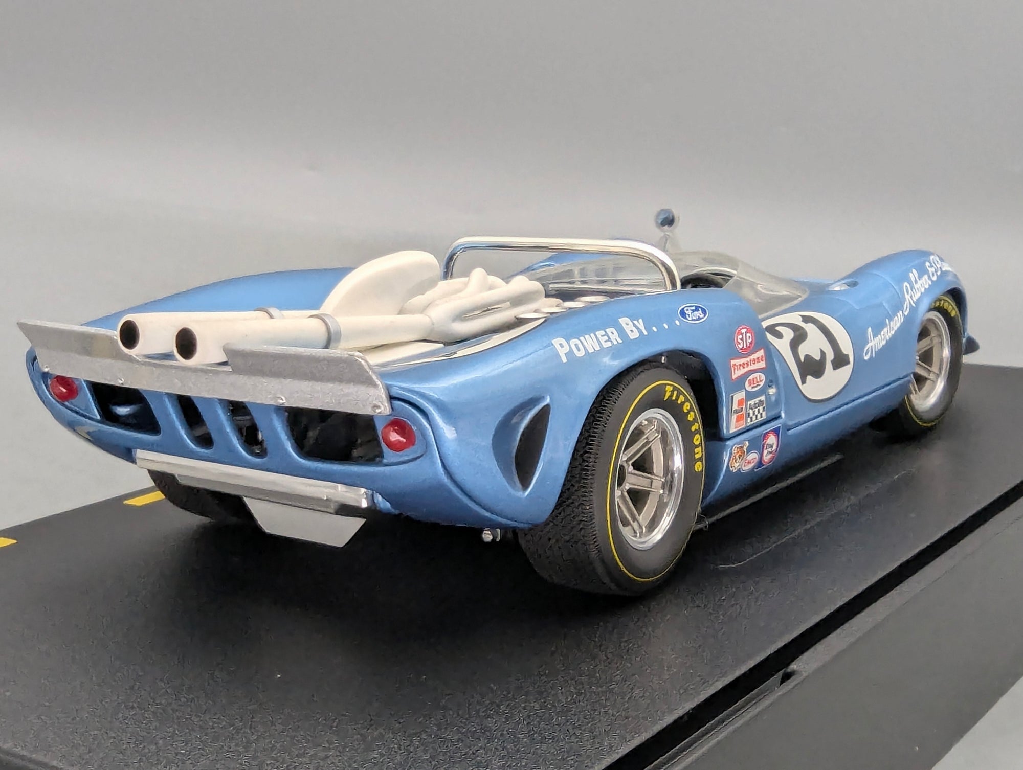 Model Cars 1:43 Minichamps Mercedes Benz SL65 AMG Black Series Silver with original packaging