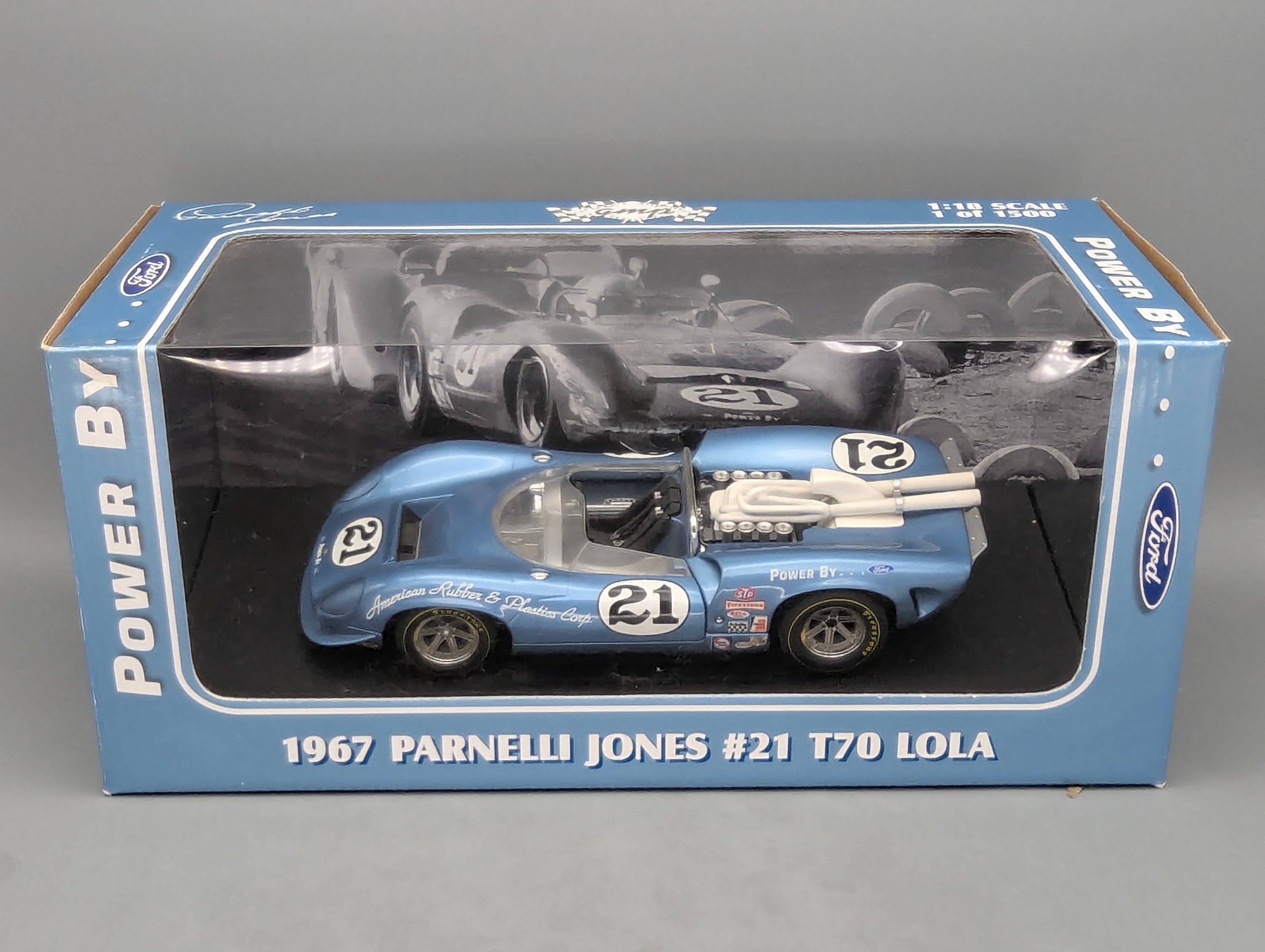 Model Cars 1:43 Minichamps Mercedes Benz SL65 AMG Black Series Silver with original packaging