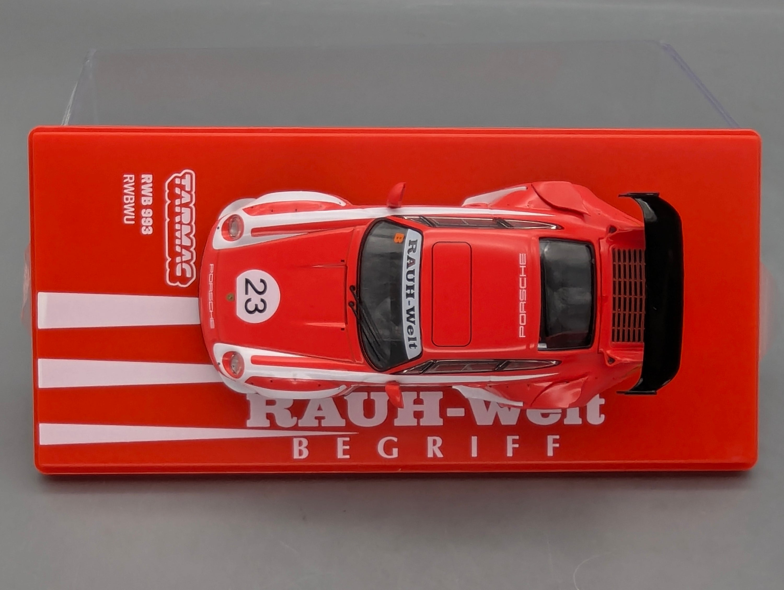 Model Cars 1:43 Minichamps Mercedes Benz SL65 AMG Black Series Silver with original packaging