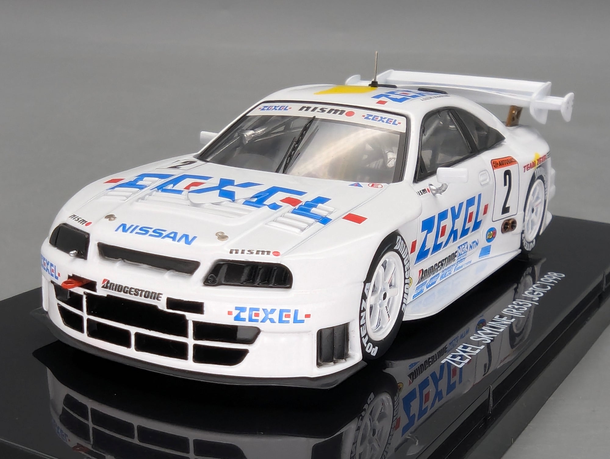 Coches en miniatura 1:43 Minichamps Mercedes Benz SL65 AMG Black Series Plata con embalaje original