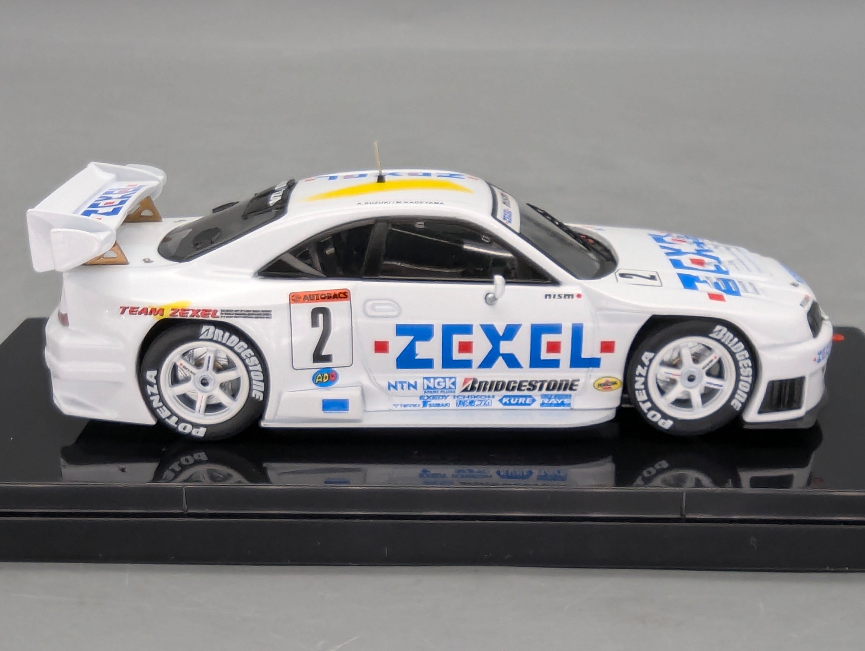 Coches en miniatura 1:43 Minichamps Mercedes Benz SL65 AMG Black Series Plata con embalaje original