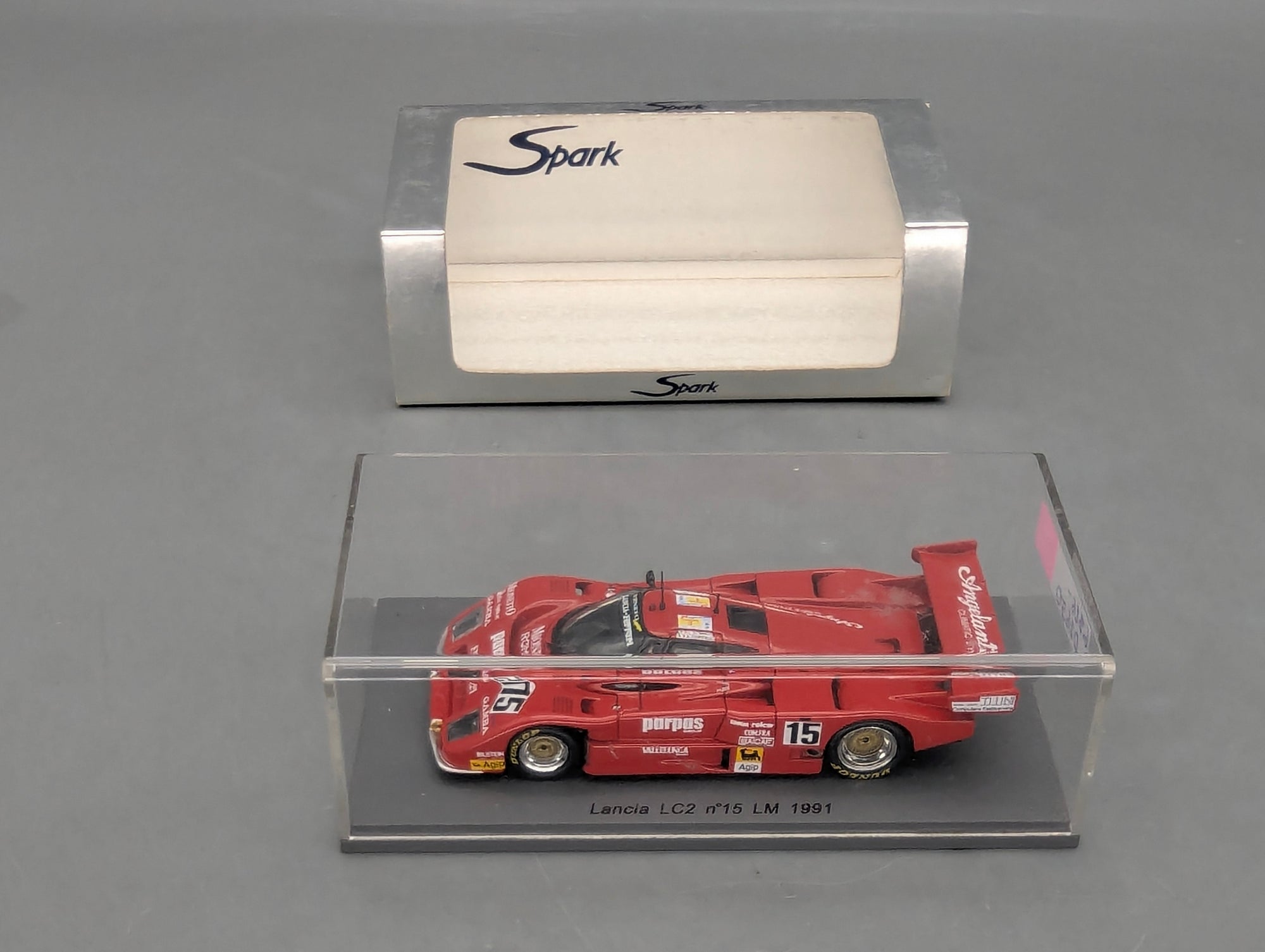Coches a escala 1:43 Spark SB660 BMW 635 CSi 24h Spa 1985 #3 con embalaje original