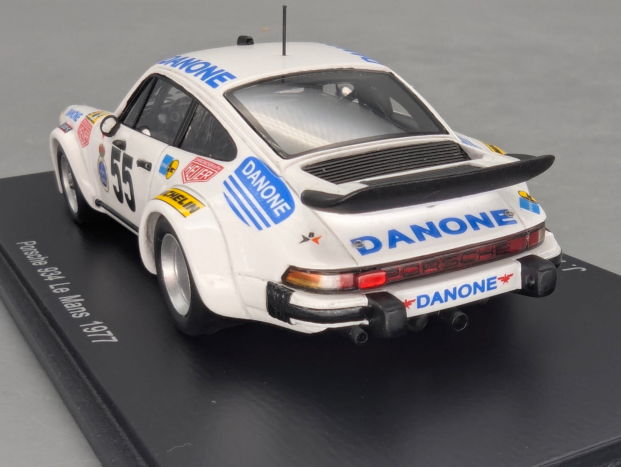 Modellautos 1:43 Spark S5090 Porsche 934 24h Le Mans 1977 #55 mit OVP