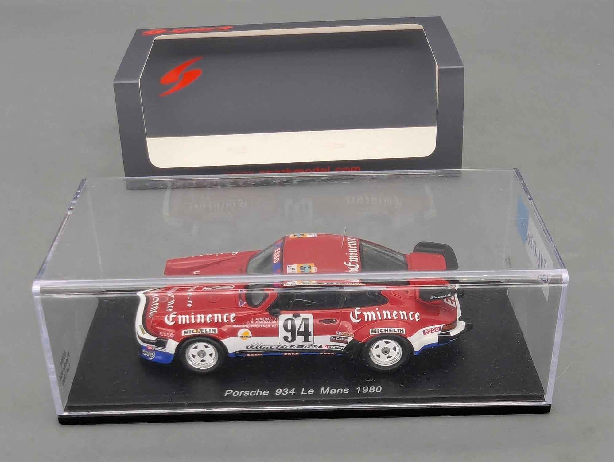 Modellautos 1:43 Spark S5094 Porsche 934 24h Le Mans 1980 #94 mit OVP