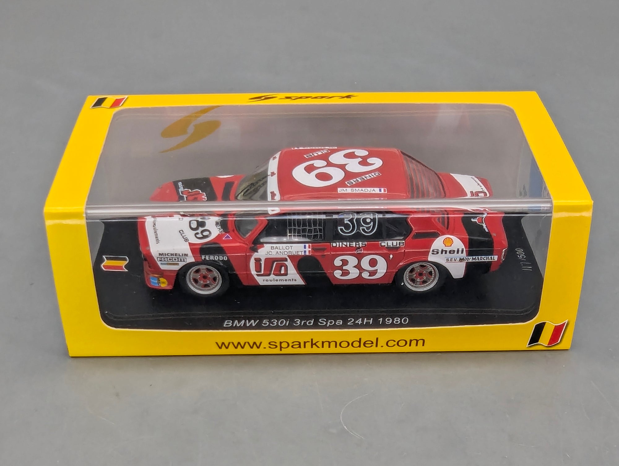 Modellautos 1:43 Spark SB330 BMW 530i Dritter 24h Spa 1980 #39 mit OVP