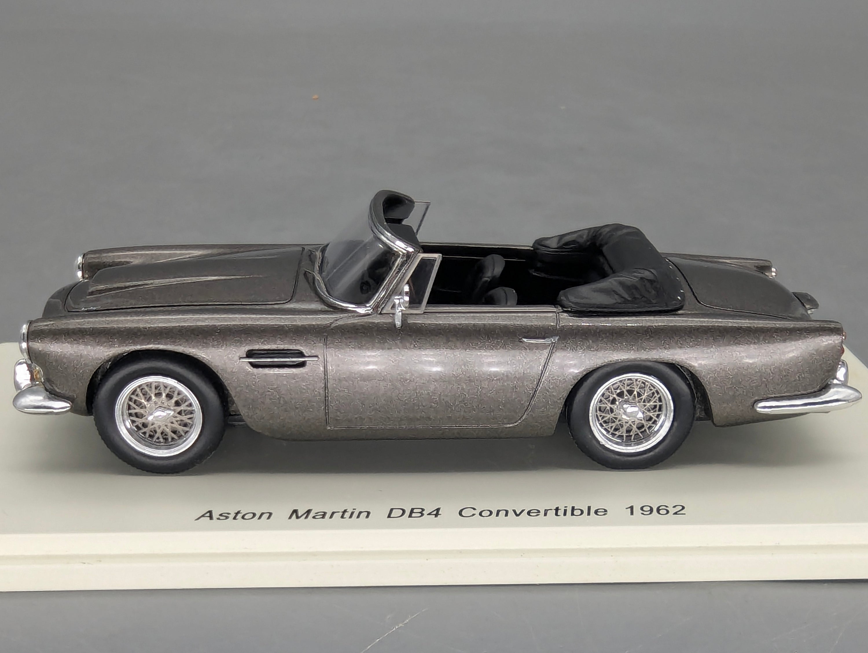 Coches a escala 1:43 Spark SB660 BMW 635 CSi 24h Spa 1985 #3 con embalaje original