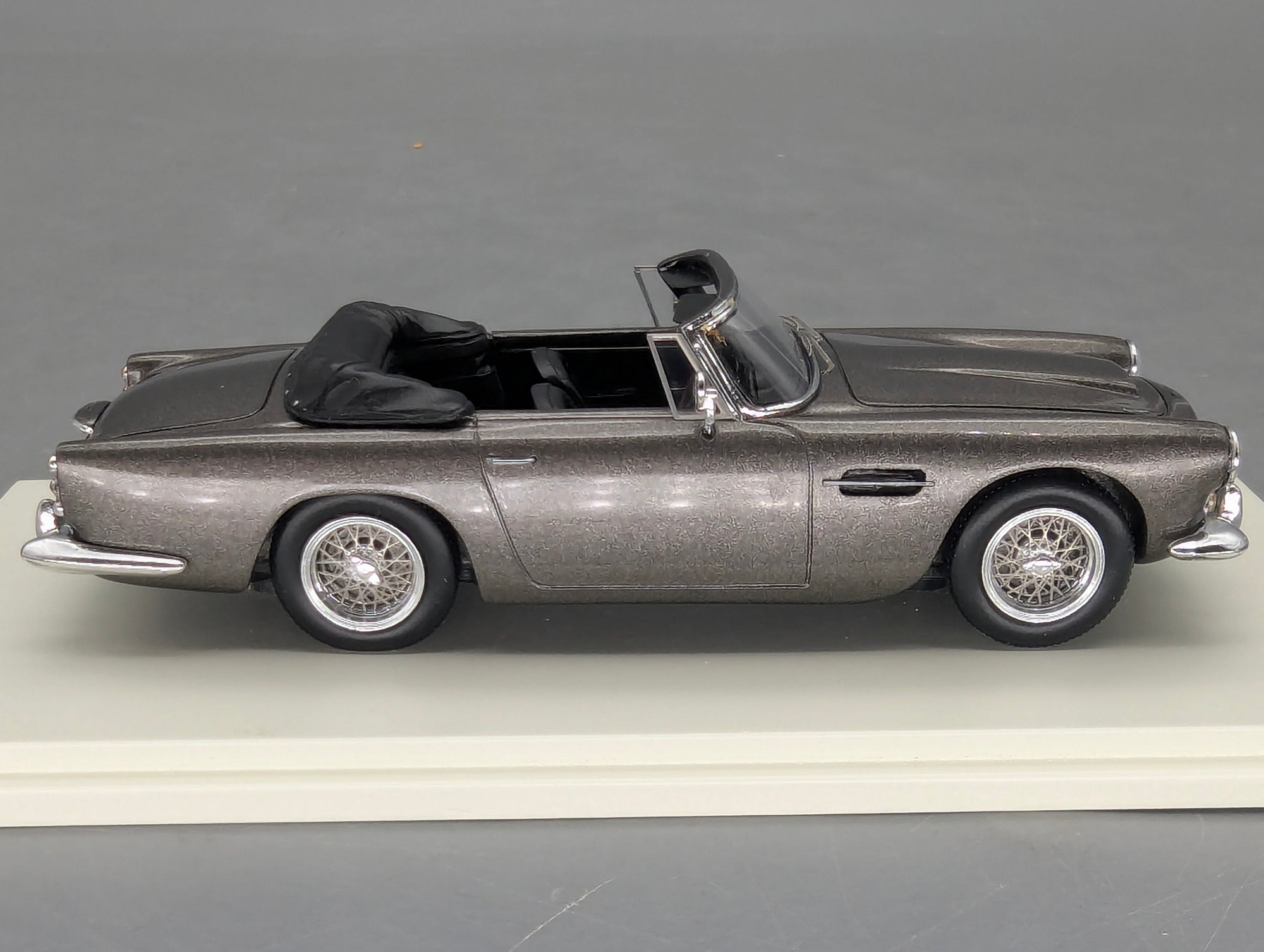 Coches a escala 1:43 Spark SB660 BMW 635 CSi 24h Spa 1985 #3 con embalaje original