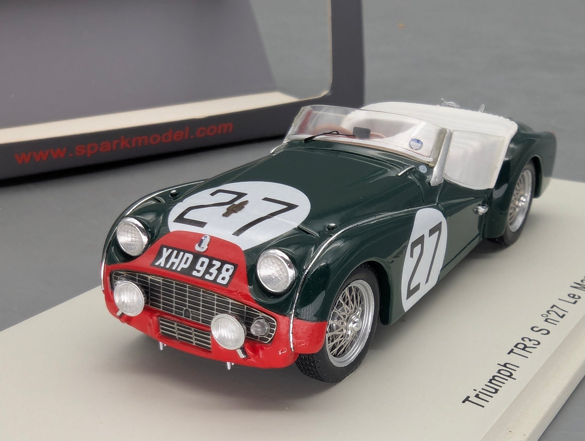 Modellautos 1:43 Spark S1397 Triumph TR3 S 24h Le Mans 1959 #27 mit OVP