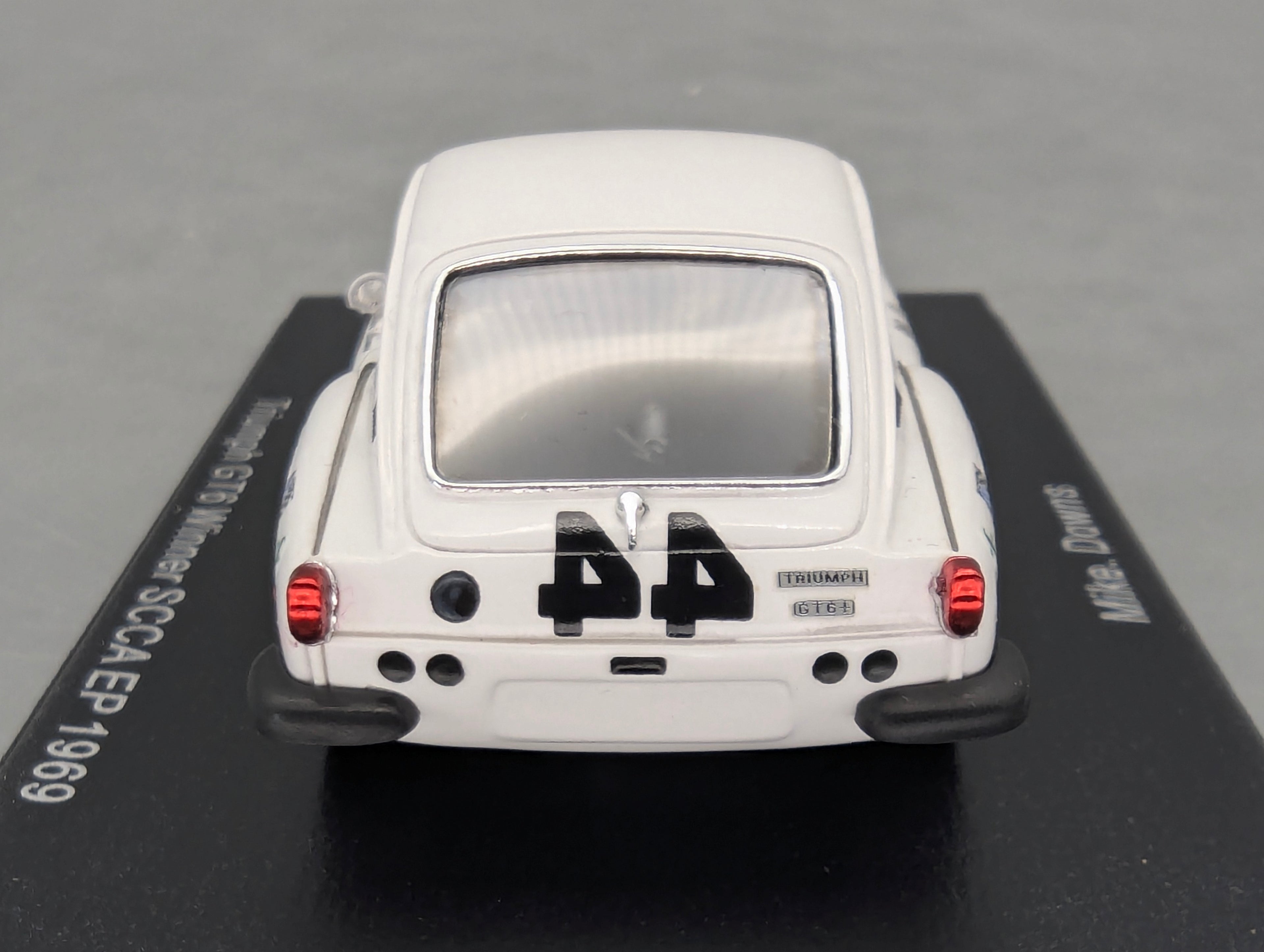 Modellautos 1:43 Spark S6010 Triumph GT6 WINNER SCCA EP 1969 #44 mit OVP