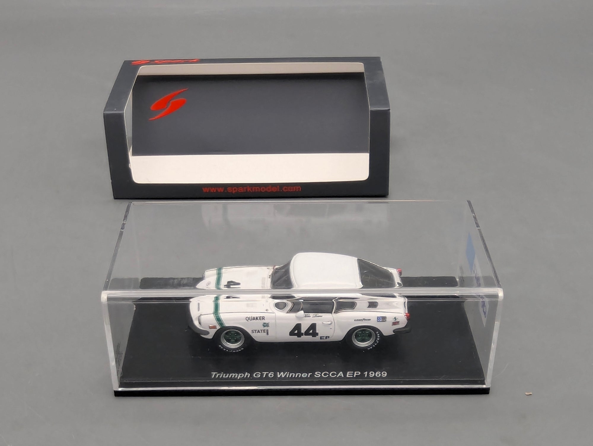 Modellautos 1:43 Spark S6010 Triumph GT6 WINNER SCCA EP 1969 #44 mit OVP