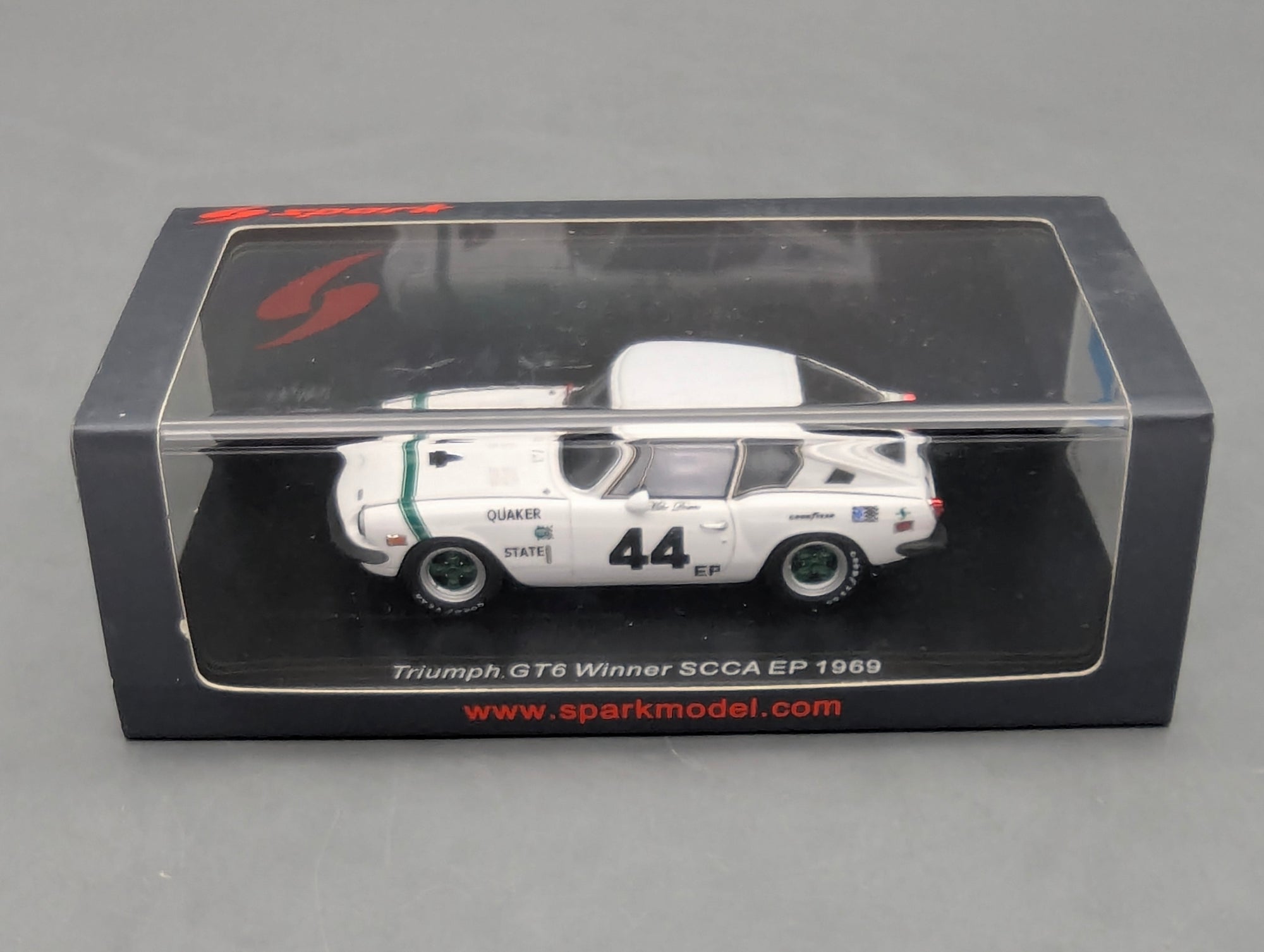 Modellautos 1:43 Spark S6010 Triumph GT6 WINNER SCCA EP 1969 #44 mit OVP
