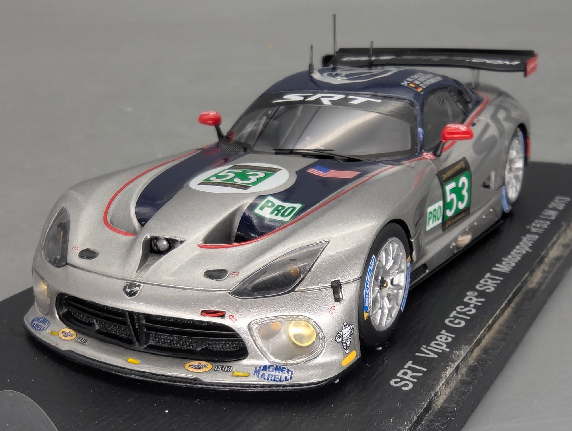 Modellautos 1:43 Spark S3766 Viper GTS-R SRT 24h Le Mans 2013 #53 mit OVP