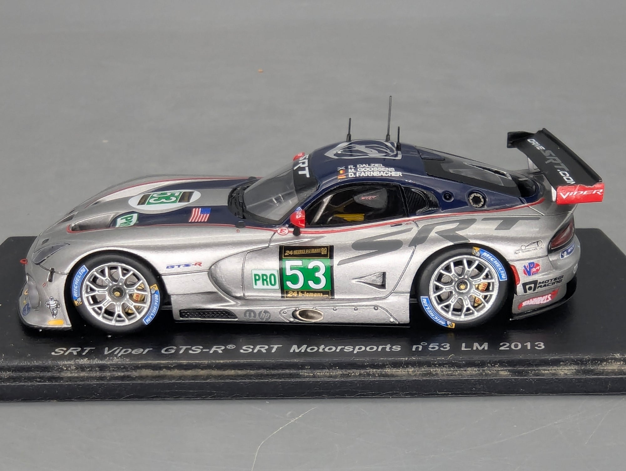 Modellautos 1:43 Spark S3766 Viper GTS-R SRT 24h Le Mans 2013 #53 mit OVP