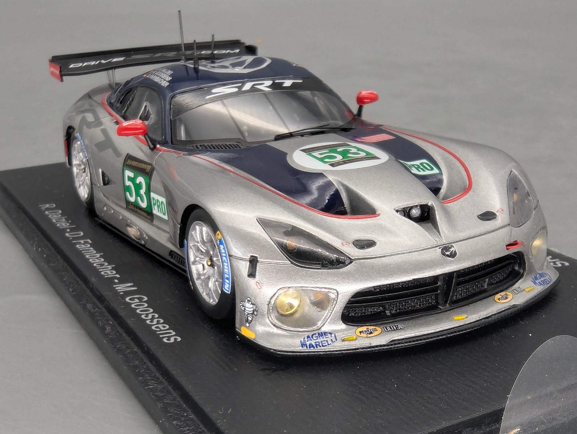 Modellautos 1:43 Spark S3766 Viper GTS-R SRT 24h Le Mans 2013 #53 mit OVP