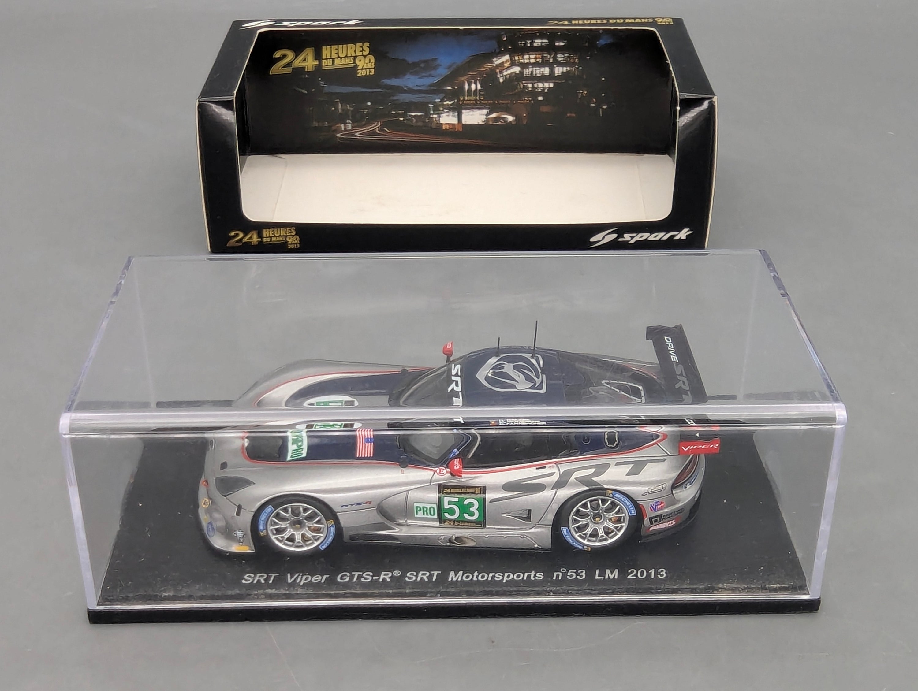 Modellautos 1:43 Spark S3766 Viper GTS-R SRT 24h Le Mans 2013 #53 mit OVP