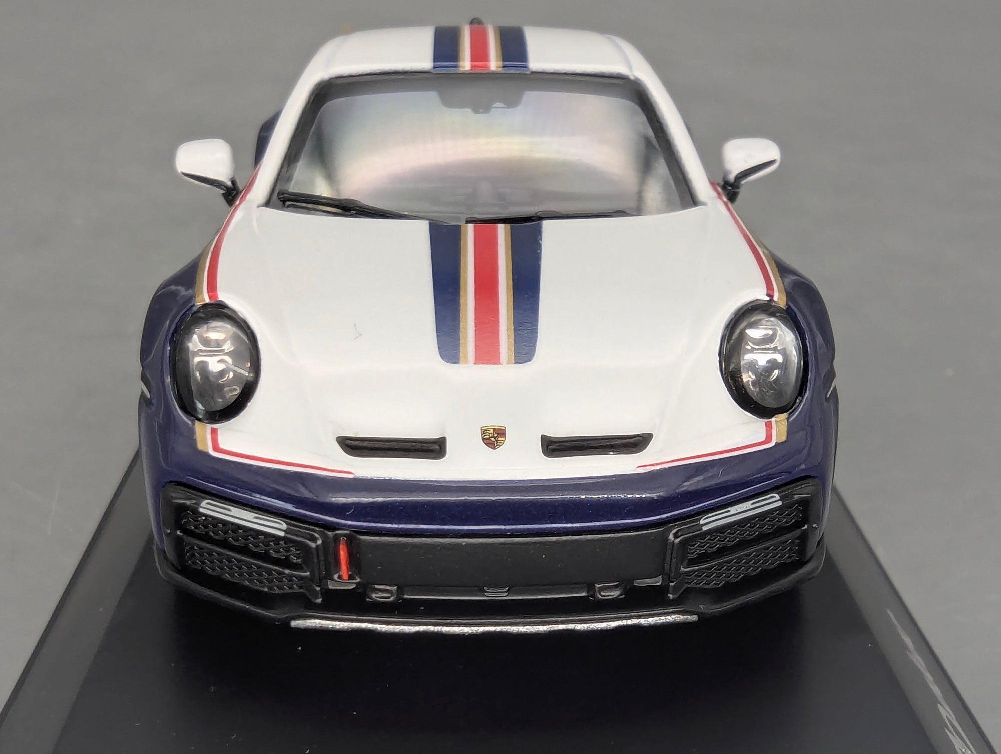 Modellautos 1:43 Spark Porsche 911 Dakar #953 mit WAP Dealer OVP