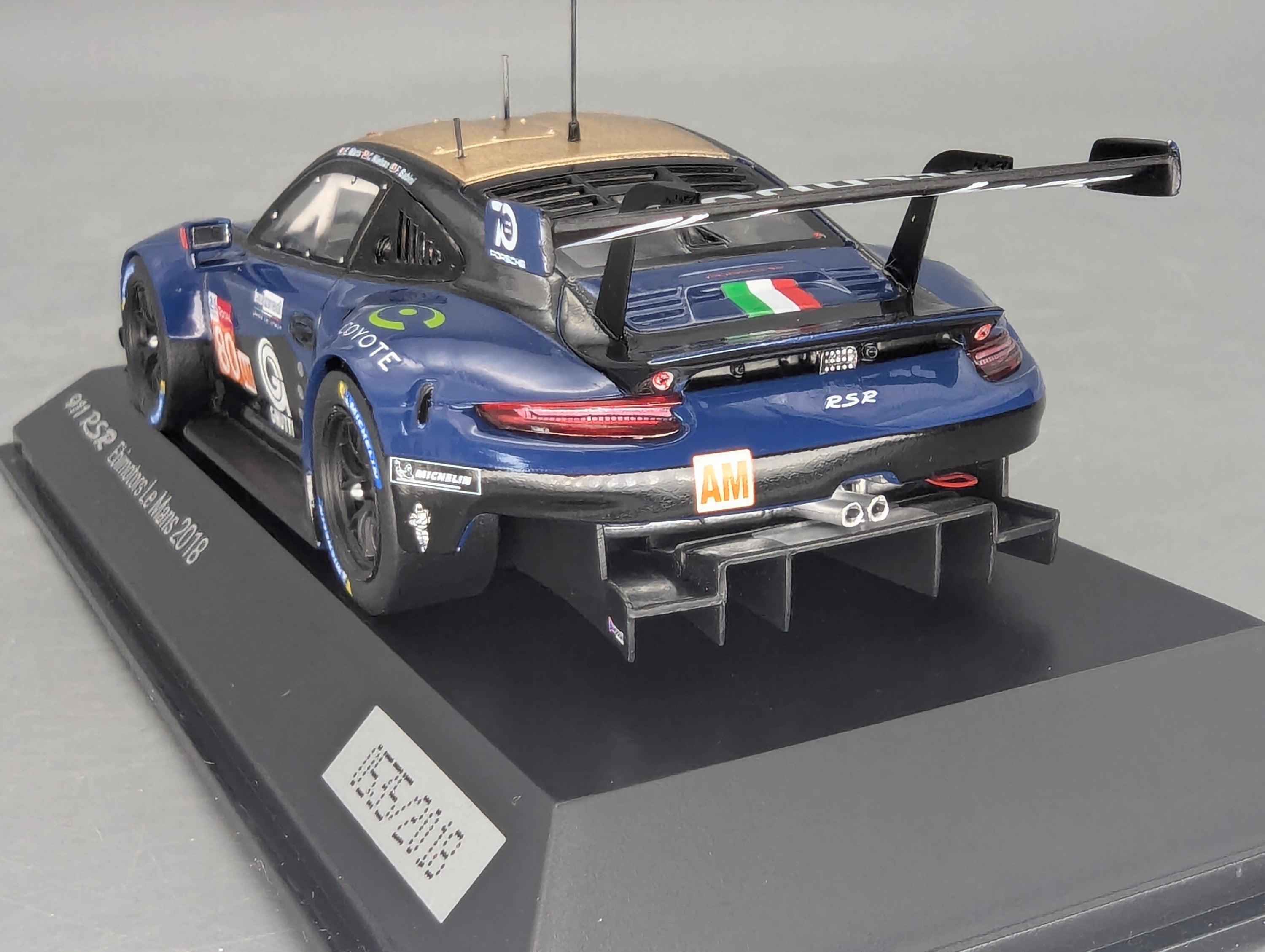 Modellautos 1:43 Spark Porsche 911 RSR 24h Le Mans 2018 #80 mit WAP Dealer OVP